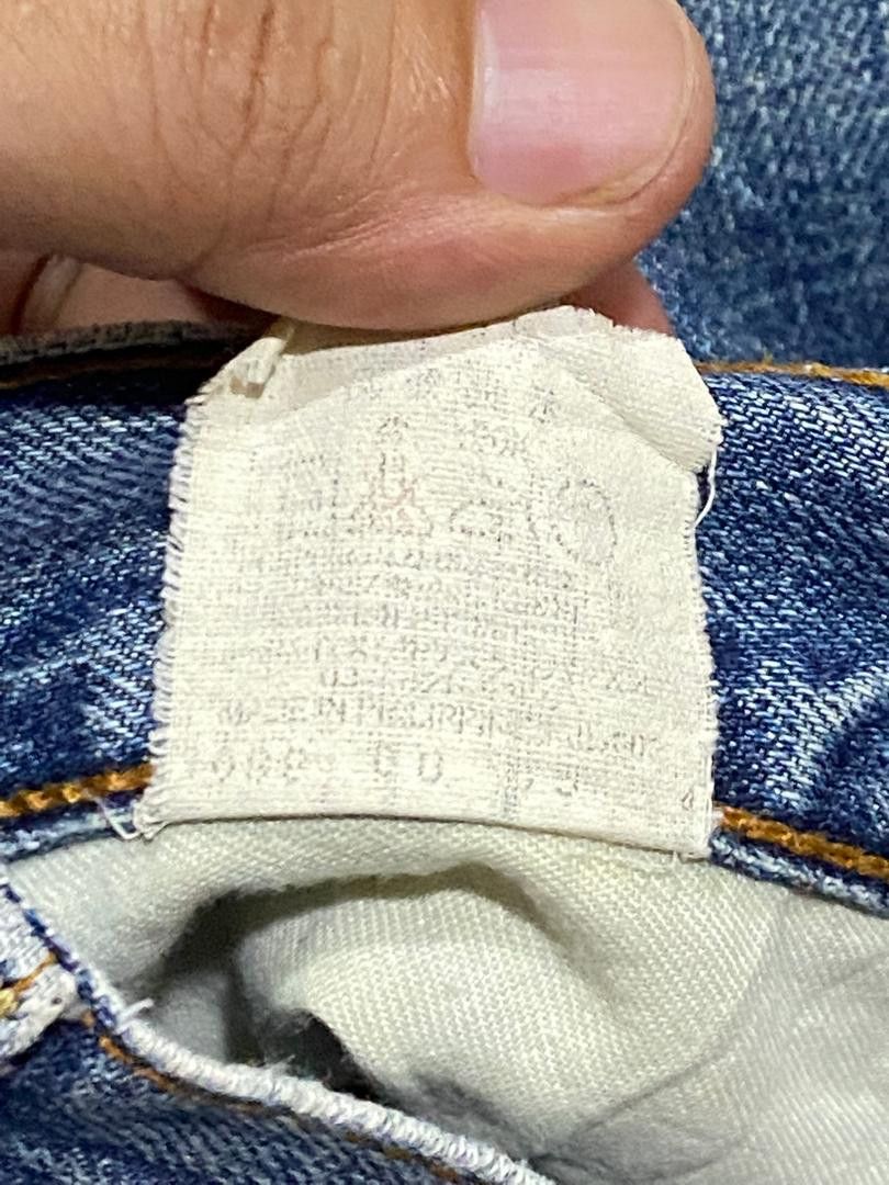 Levi's Vintage Y2K Levi's 504 Blue Washed Distressed Baggy Jeans Size US 34 / EU 50 - 16 Thumbnail