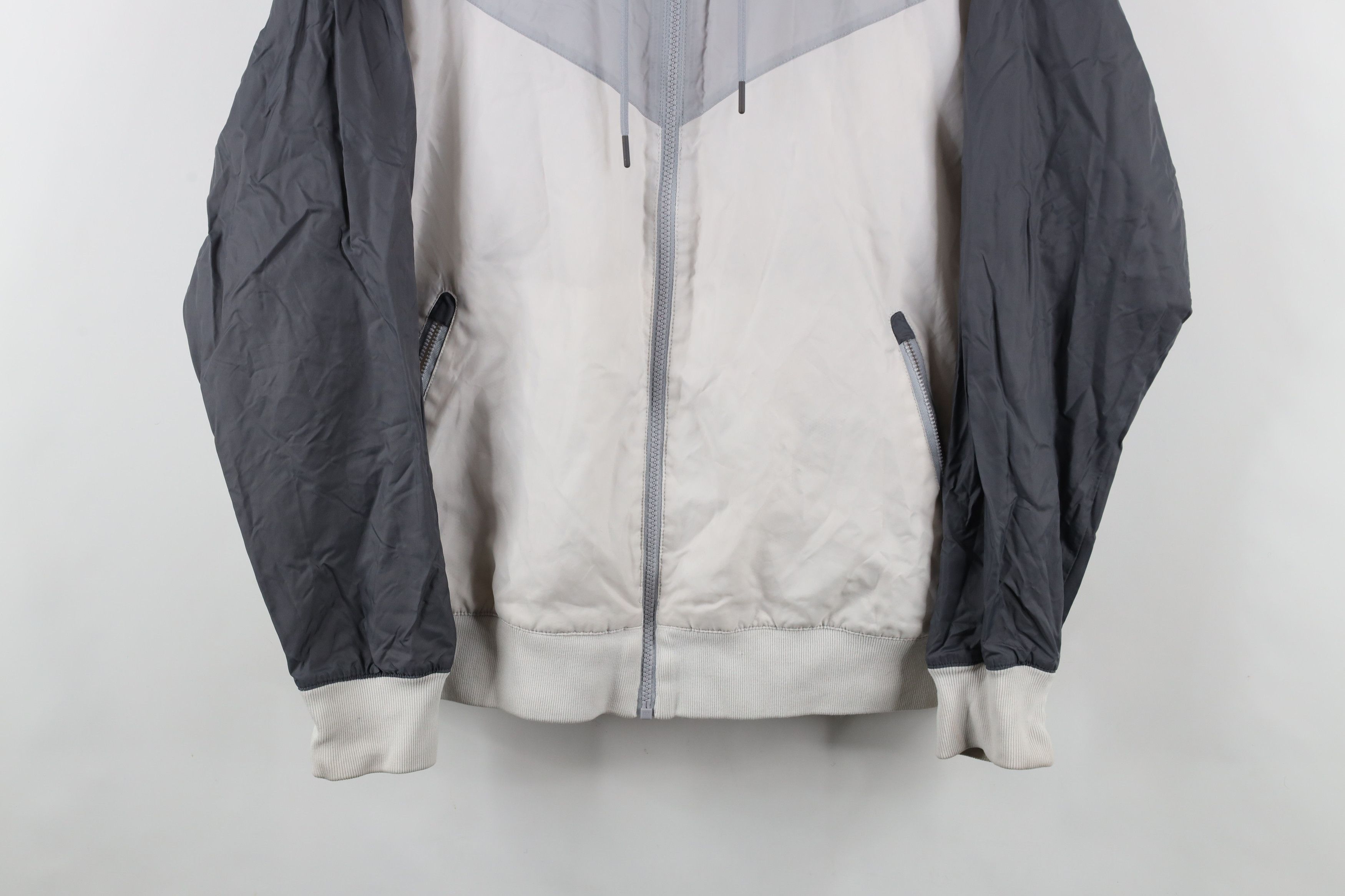 Nike × Vintage Nike Sportswear Lined Hooded Windrunner Jacket Windbreaker Size US L / EU 52-54 / 3 - 3 Thumbnail