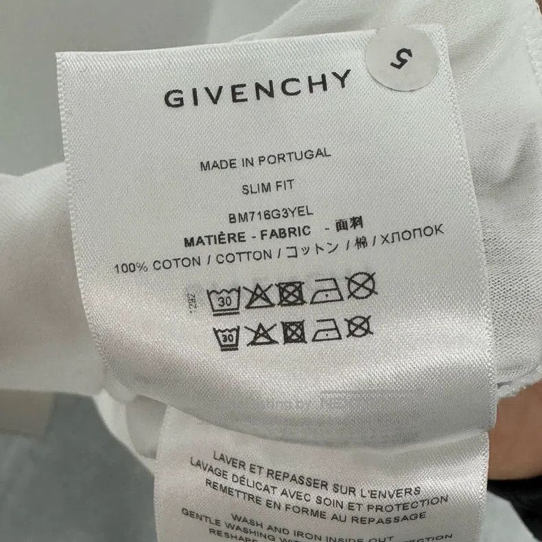 Givenchy Givenchy SizeXXXL Men's Casual Short Sleeve T-Shirt White B Size US M / EU 48-50 / 2 - 7 Thumbnail