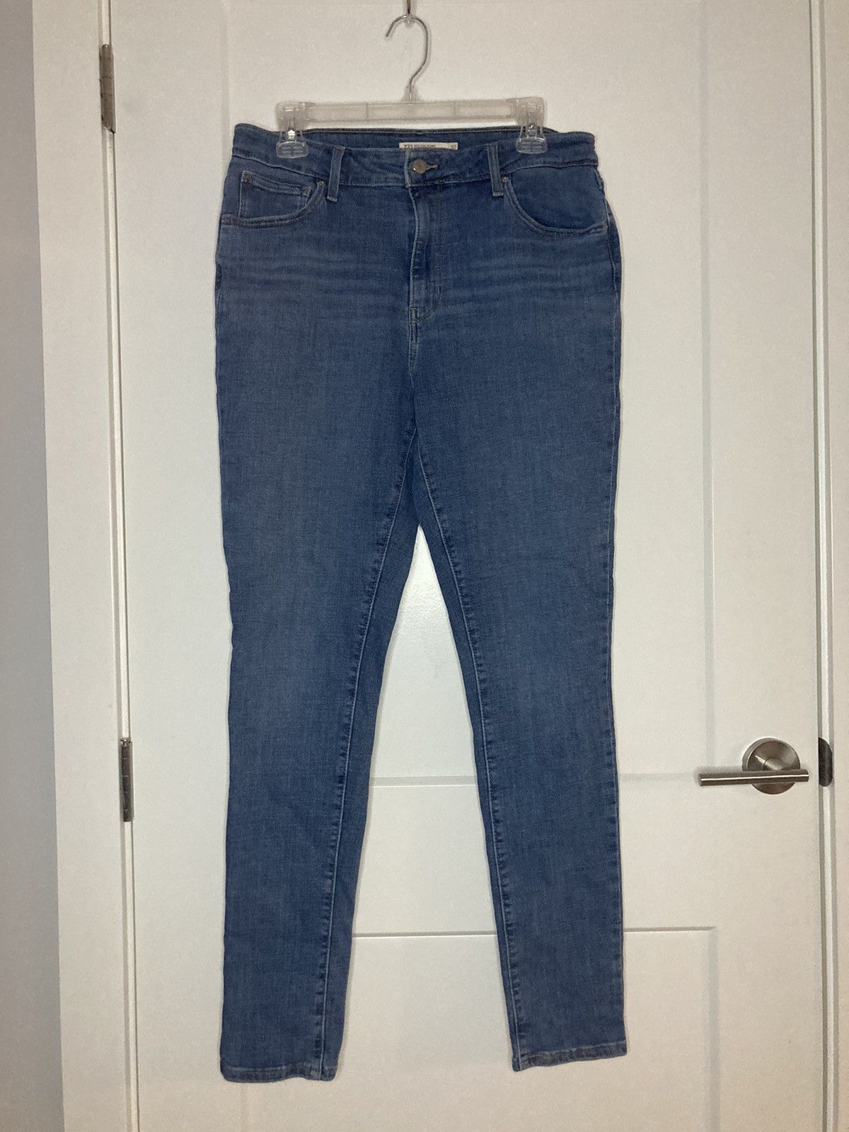 Levi's × Vintage High rise Skinny Levi’s Denim Jeans 32/32 Size 32" / US 10 / IT 46 - 1 Thumbnail