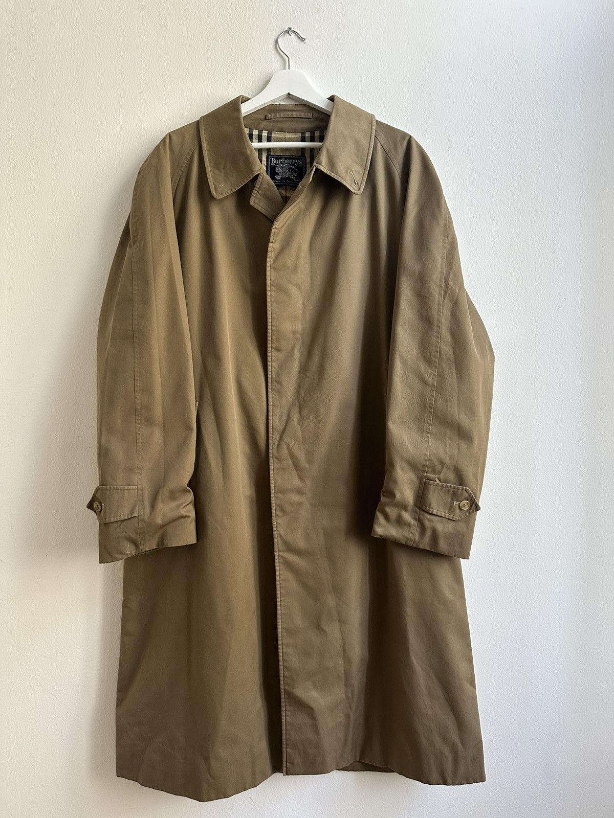 Burberry Burberry Vintage 90s Men's Luxury Old Money Long Trench Coat Size US L / EU 52-54 / 3 - 1 Thumbnail