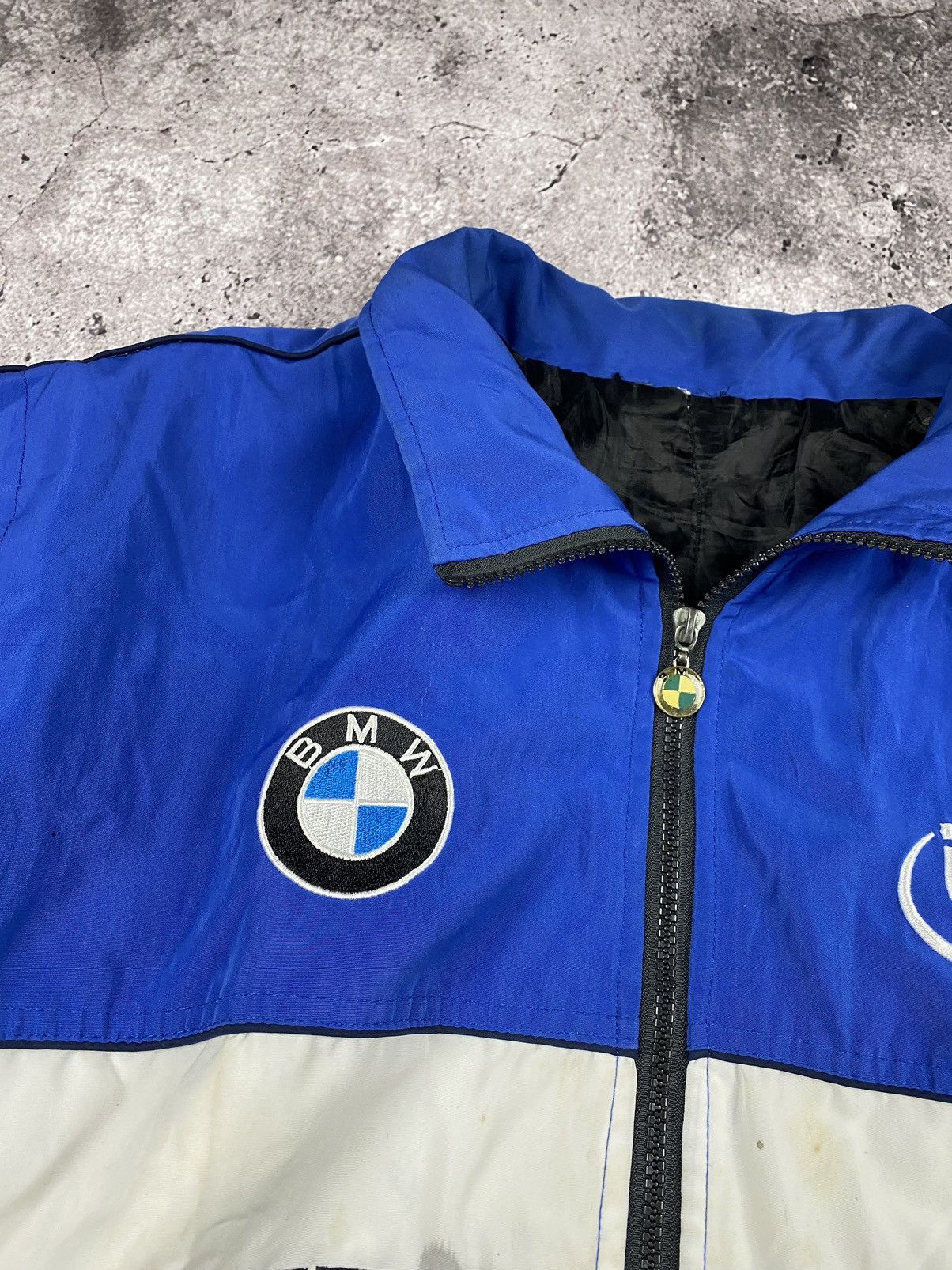BMW Vintage BMW Petronas Racing Jacket F1 Big Logo DistressedFad Size US L / EU 52-54 / 3 - 2 Thumbnail