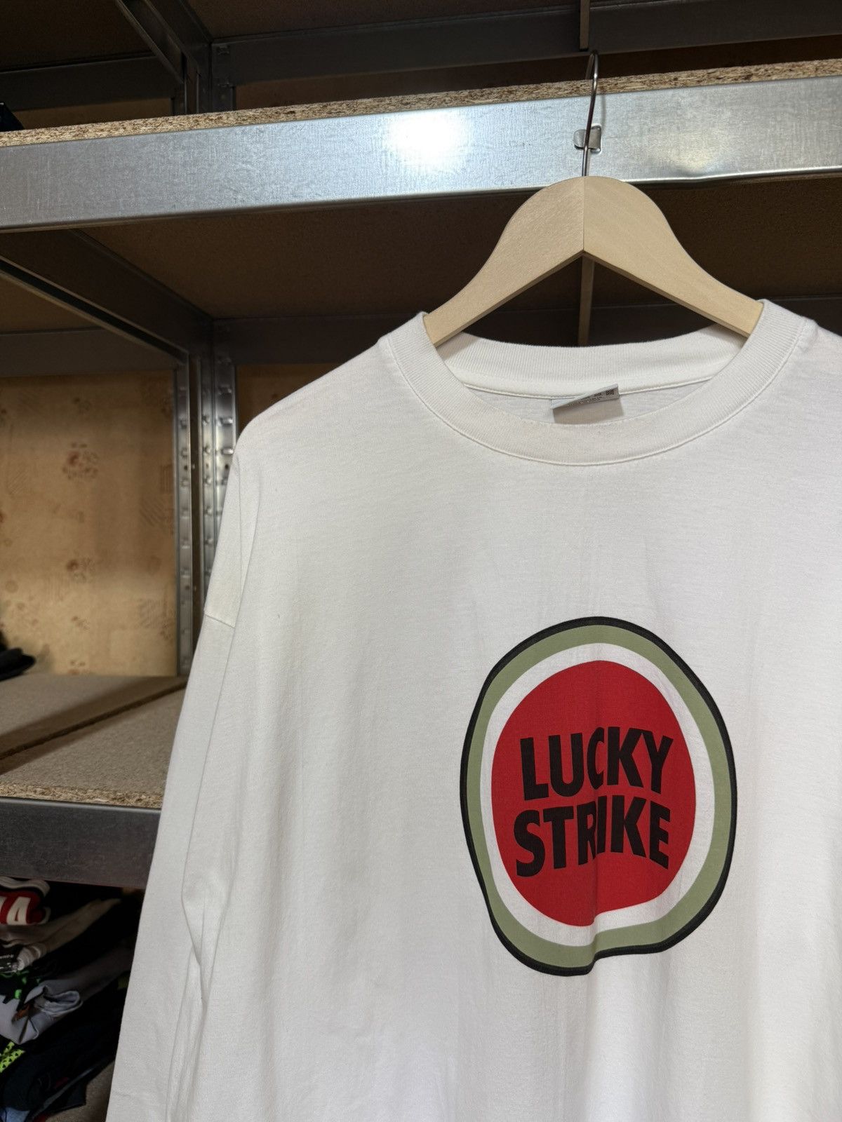 Vintage Vintage 1990s Lucky Strike Cigarette Longsleeve T-Shirt Size US XXL / EU 58 / 5 - 3 Thumbnail