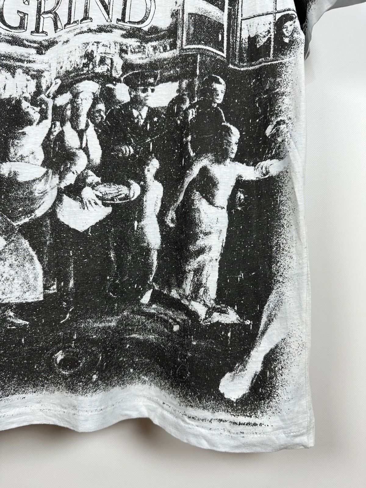 Band Tees 90s Vintage Skid Row Slave To The Grind Band T-Shirt Size US XL / EU 56 / 4 - 20 Thumbnail