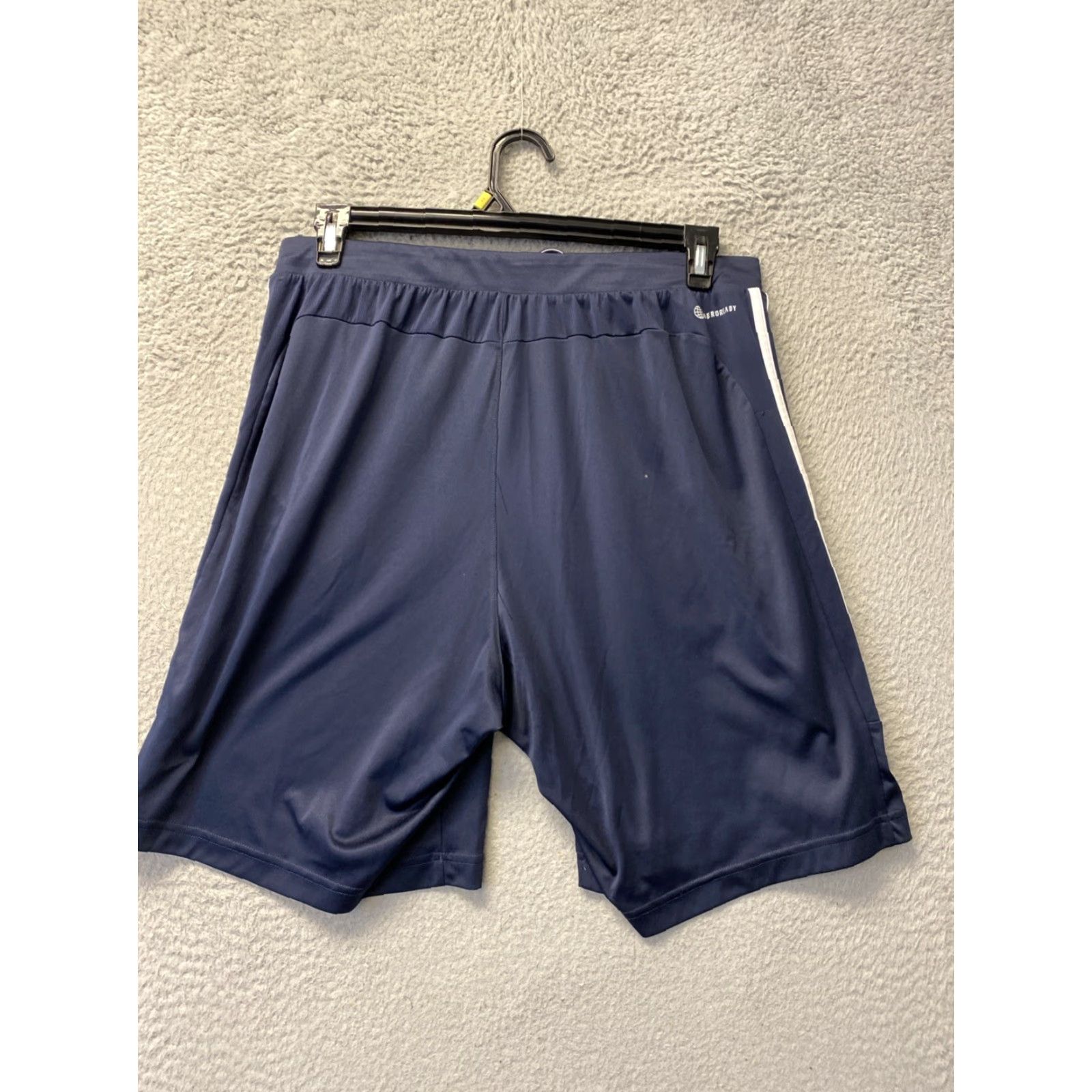 Adidas VINTAGE adidas Men Running Shorts XL Black Activewear Workout Gym Training Size US 36 / EU 52 - 4 Thumbnail