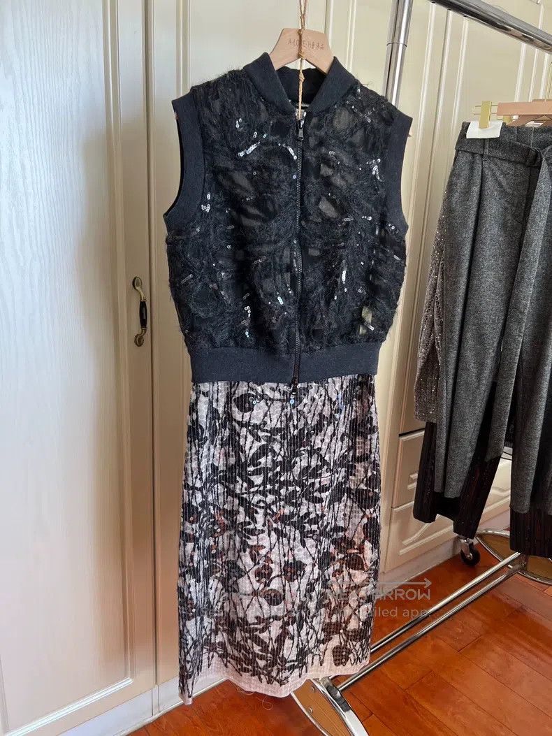 Brunello Cucinelli Brunello Cucinelli Limited Edition Glitter Silk Skirt Size 25" / US 0 / IT 36 - 5 Thumbnail