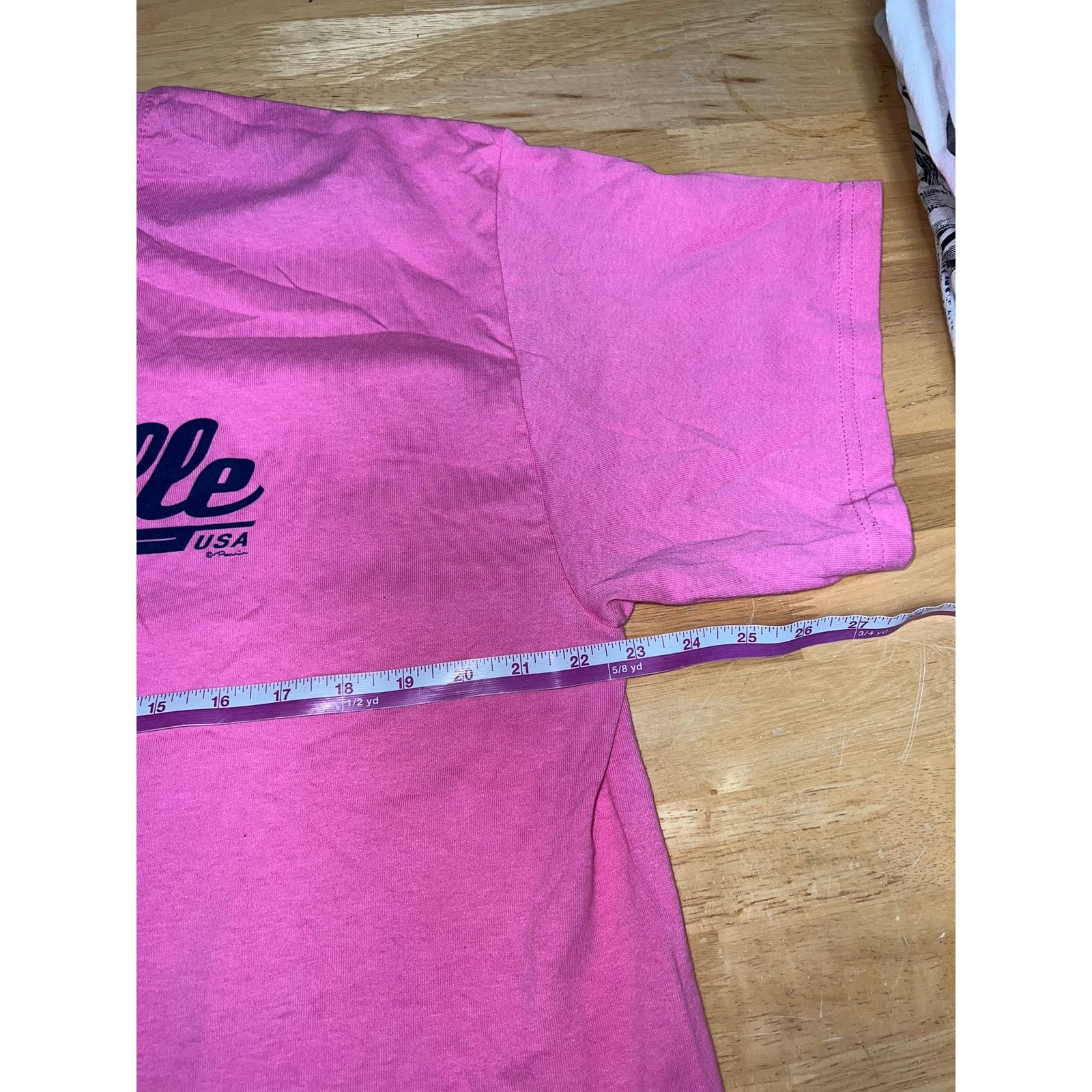 Gildan Vintage Nashville Shirt Tennessee USA City Pink Tee VTG XL Size US XL / EU 56 / 4 - 7 Thumbnail