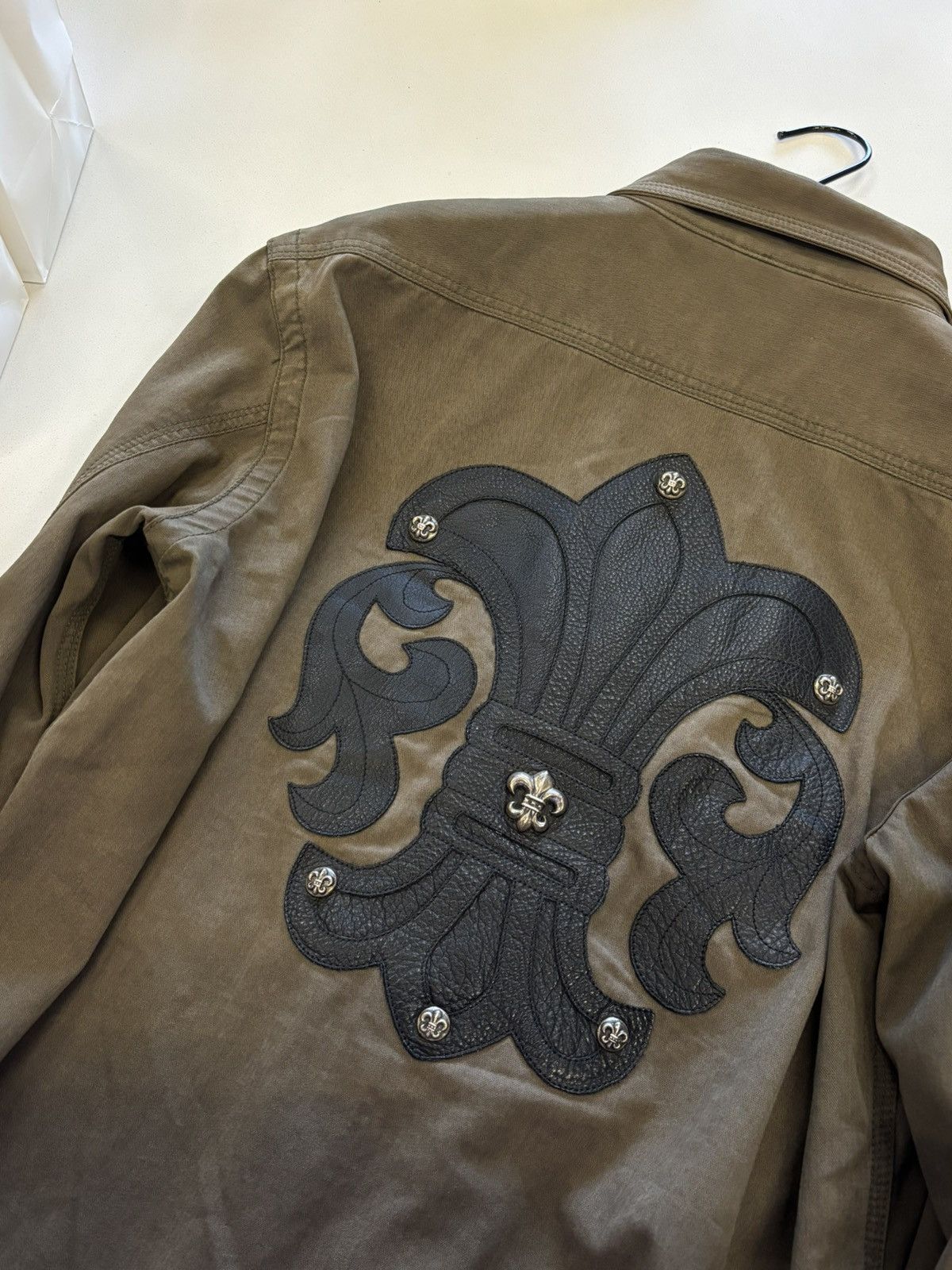 Chrome Hearts Chrome Hearts Fleur Patch olive green shirt Size US M / EU 48-50 / 2 - 3 Thumbnail