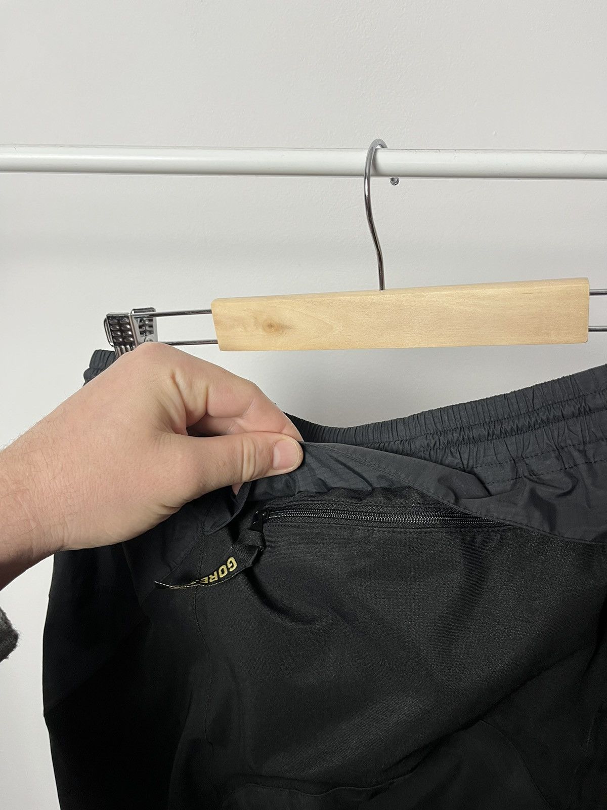 GOREWEAR × Goretex Gore Bike Wear gore tex Pants Size US 34 / EU 50 - 9 Thumbnail