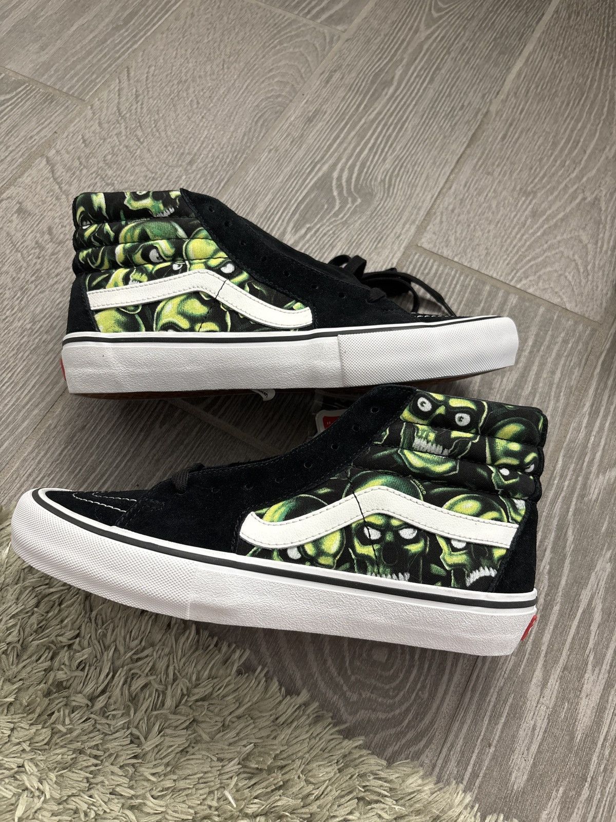 Supreme × Vans Glow in the dark skull supreme vans high top Size US 9 / EU 42 - 1 Thumbnail