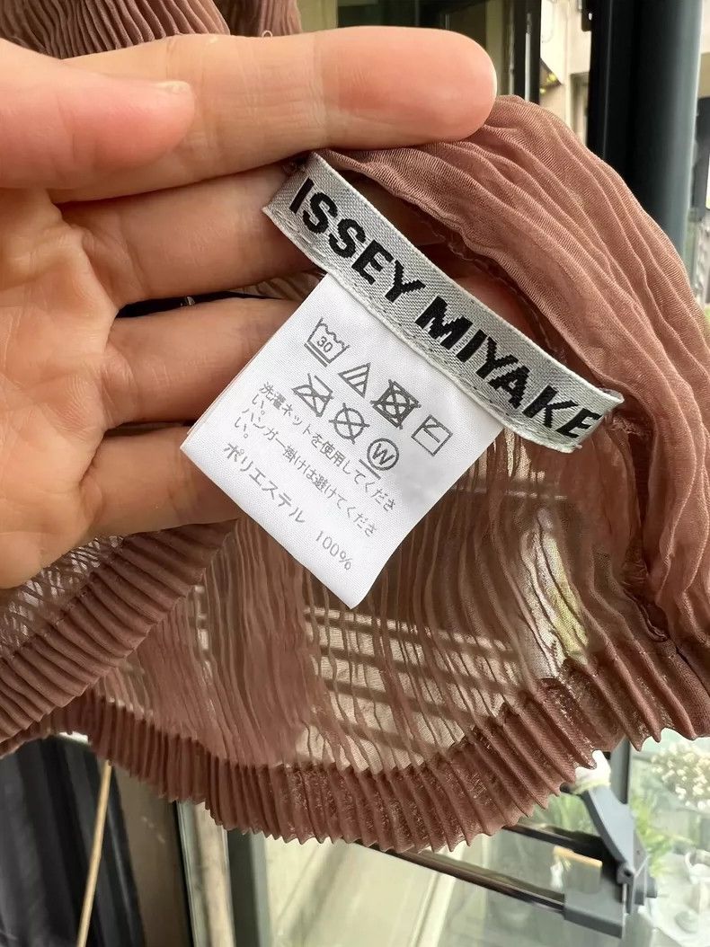 Issey Miyake Issey Miyake size:2 Brown main line willow cardigan Size XS / US 0-2 / IT 36-38 - 4 Thumbnail