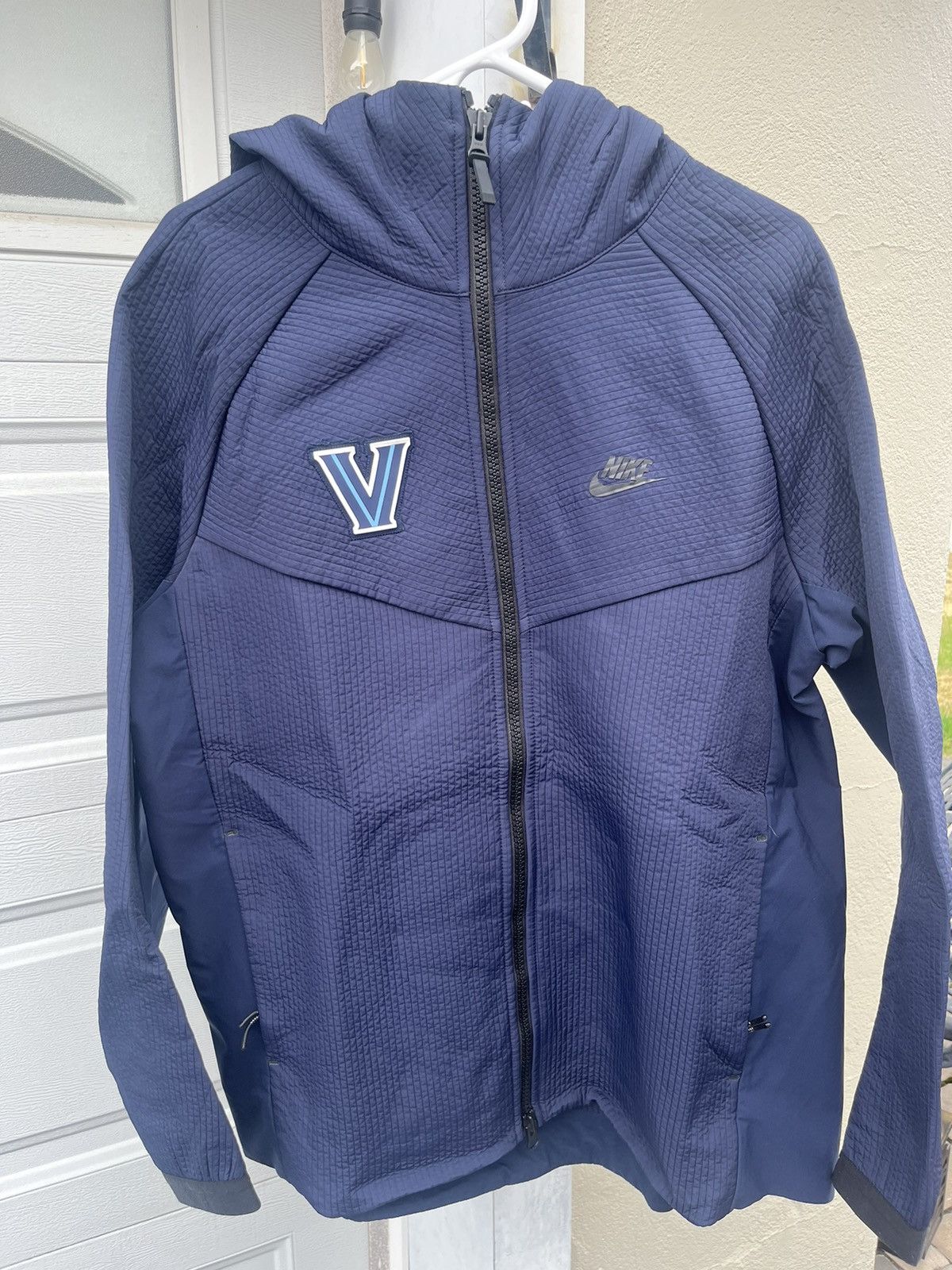 image of Nike Tech Villanova Basketball Exclusive Jacket in Blue, Men's (Size Large)