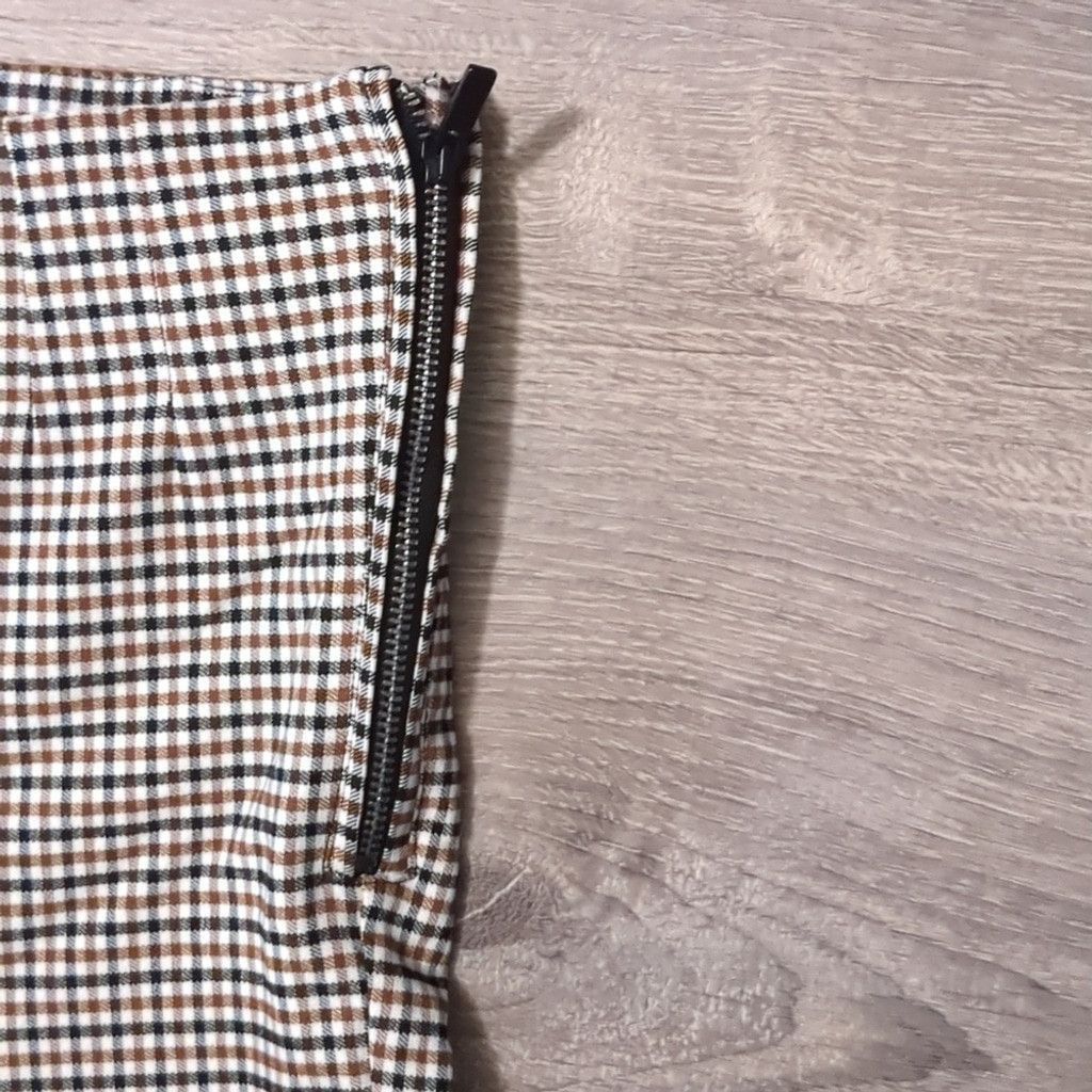 Zara Zara checkered skinny pants with side zipper size small Size 26" / US 2 / IT 38 - 3 Thumbnail