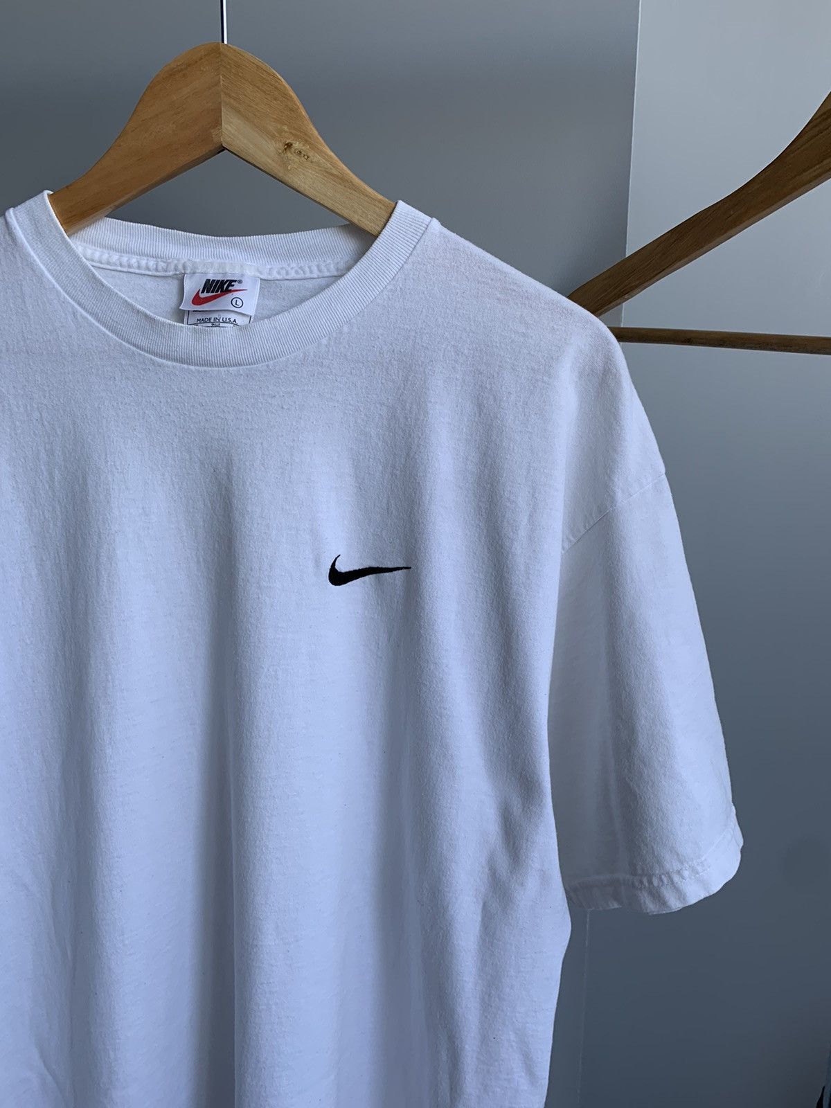 Nike × Vintage NIKE 90s Vintage USA Swoosh T-Shirt Logo Skateboarding Tee Size US L / EU 52-54 / 3 - 1 Thumbnail