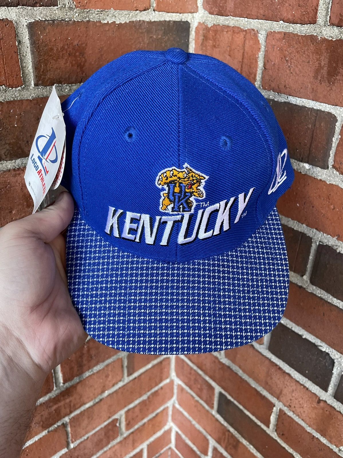 Logo Athletic NWT Vintage 90s Logo Athletic Kentucky Wildcats Strapback Size ONE SIZE - 2 Thumbnail