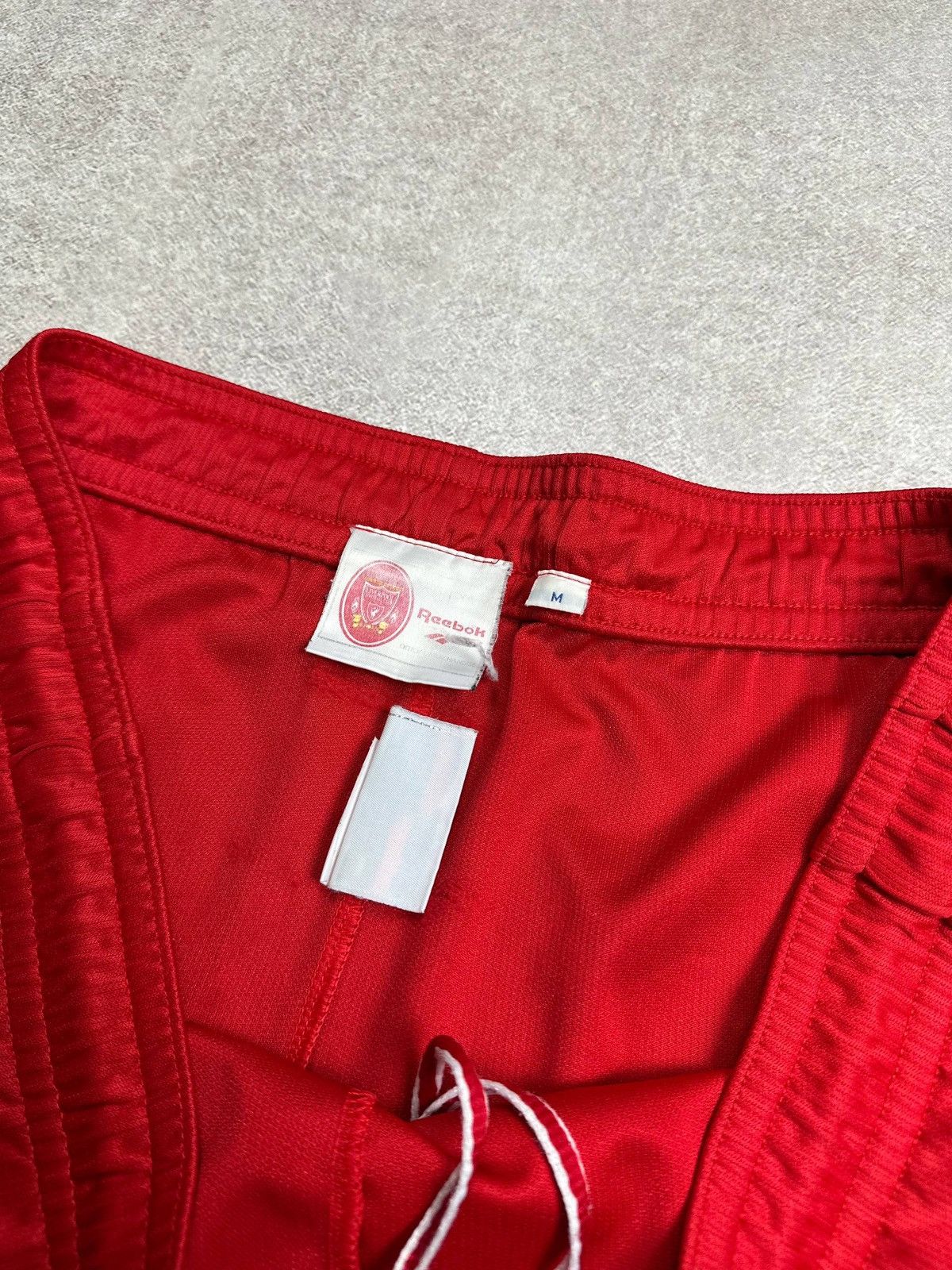 Reebok Vintage 90s Reebook Liverpool Football Shorts Rare M Size US 32 / EU 48 - 5 Thumbnail
