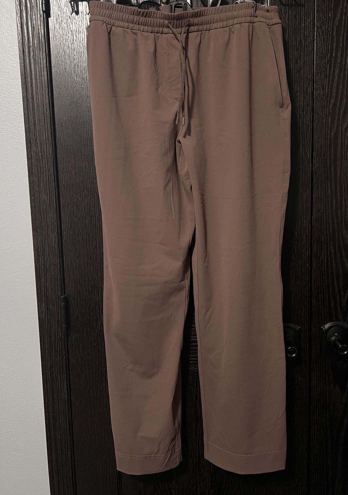 Lululemon Lululemon Women High Rise Wide Leg Regular Size L Soft Pant Size 36" / US 14 / IT 50 - 1 Thumbnail