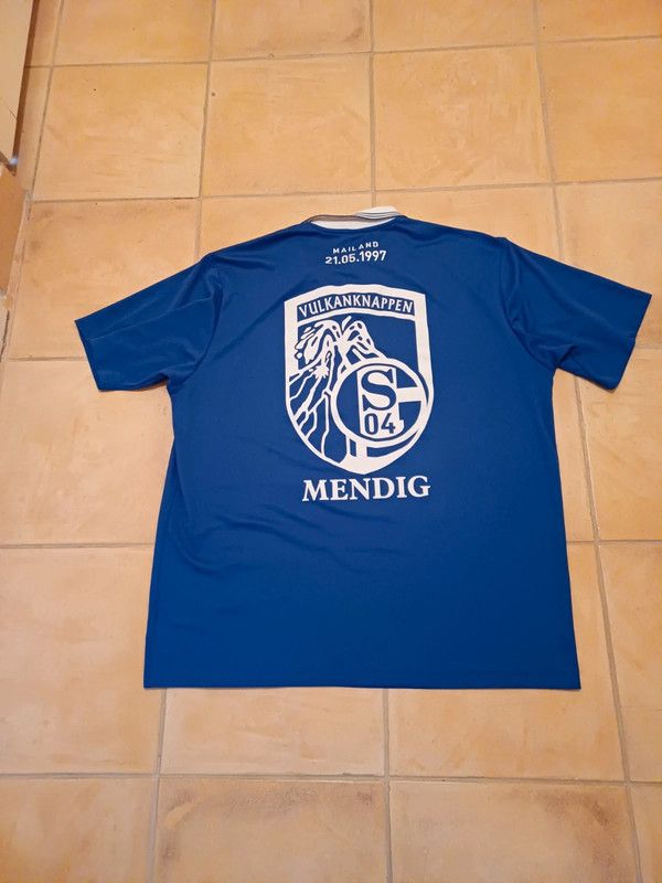 Adidas Adidas Schalke 04 2007 commemorative shirt Size US XL / EU 56 / 4 - 1 Thumbnail
