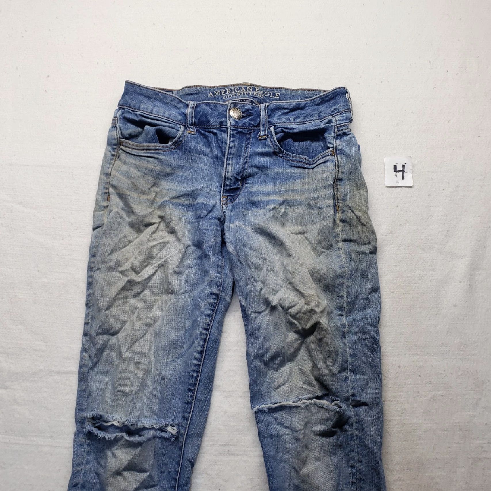 American Eagle Outfitters American Eagle Outfitters Jeans Jegging 5-Pocket Distressed Frayed Blue Size 4 Women Size 27" / US 4 / IT 40 - 2 Thumbnail