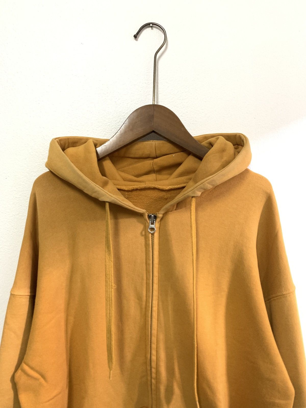 Vintage Thrashed Vintage Hoodie Zip Up Size US L / EU 52-54 / 3 - 2 Thumbnail