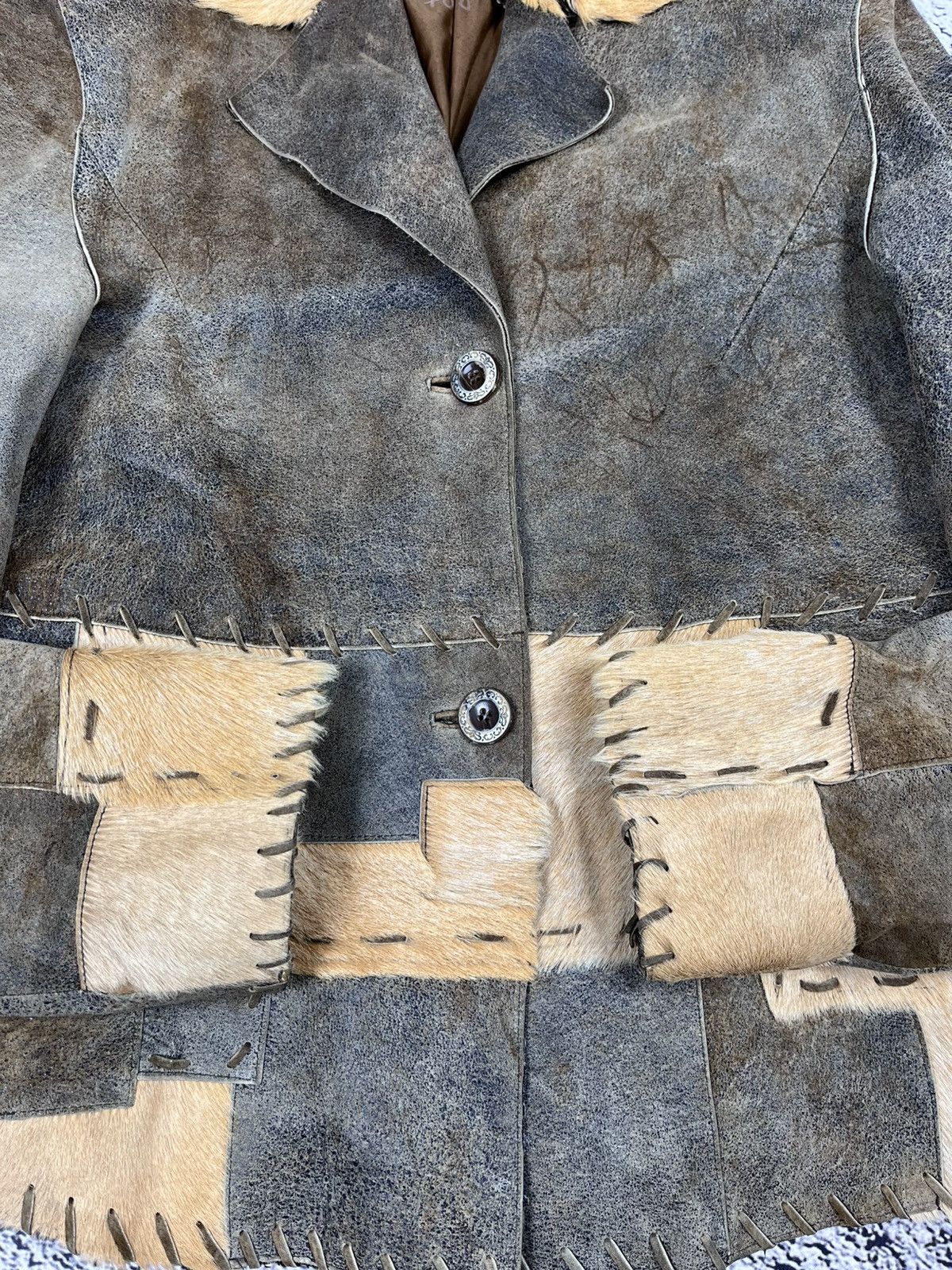 Japanese Brand Vintage Patchwork Suede Cowhide Fur Collar Jacket Size L / US 10 / IT 46 - 5 Thumbnail
