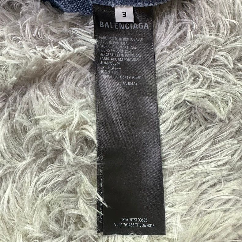 Balenciaga Balenciaga Blue worn-out embroidered logo sweatshirt 2504-N Size US L / EU 52-54 / 3 - 7 Thumbnail