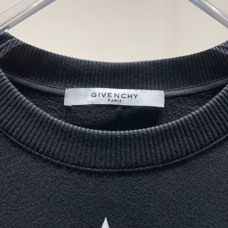 Givenchy Givenchy Clearance Shark Sweatshirt Size US XS / EU 42 / 0 - 3 Thumbnail
