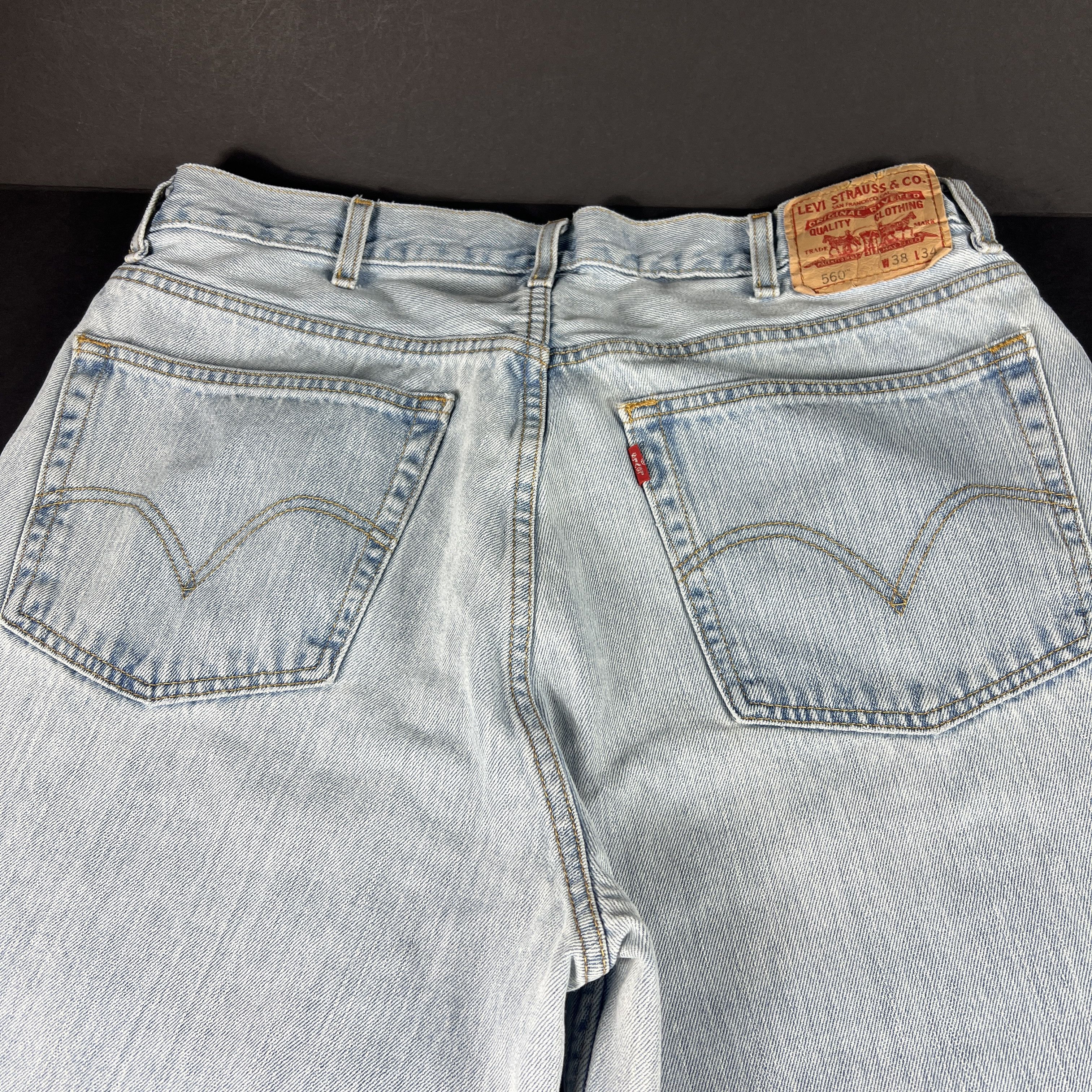 Levi's × Vintage Y2K Levi's Jeans 560 Loose Tapered Light Blue Faded Denim Size US 38 / EU 54 - 12 Thumbnail