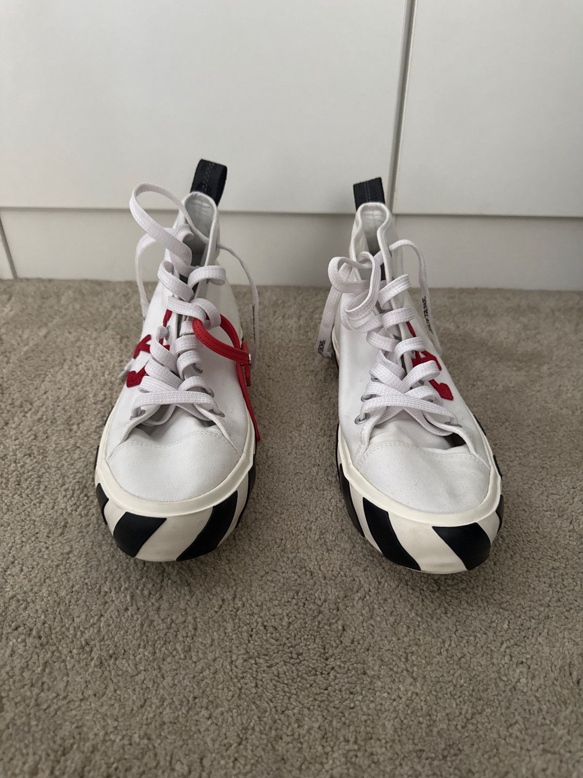 Off-White Off-White High-Top Vulcanized Size US 12 / EU 45 - 2 Thumbnail