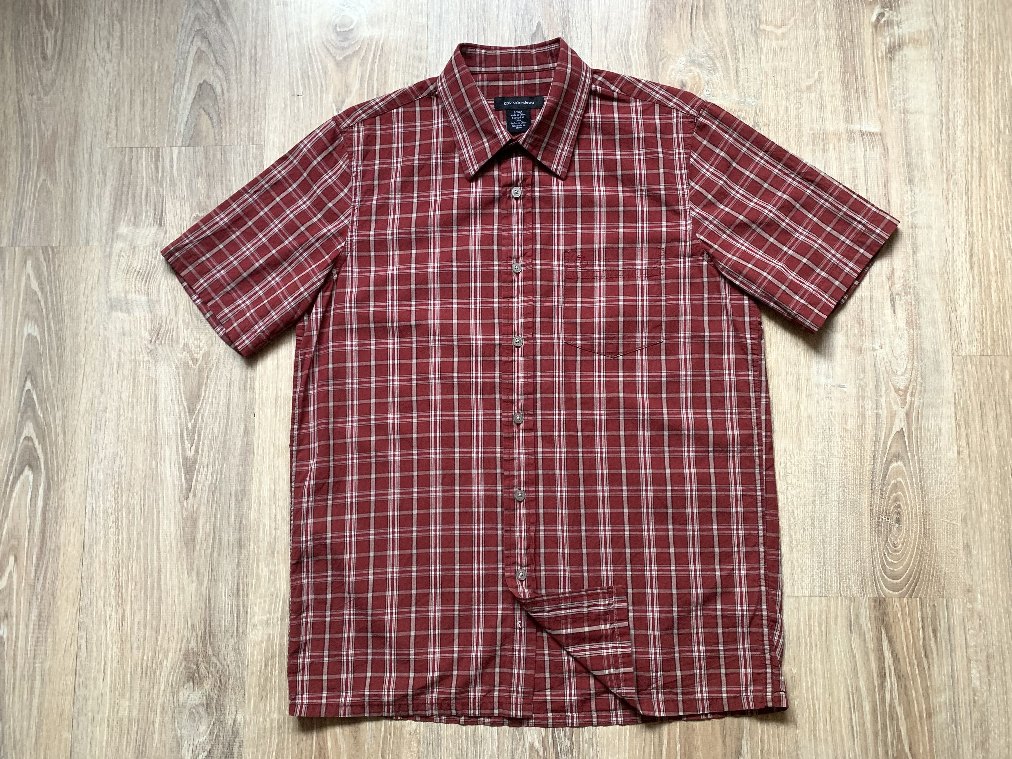 Calvin Klein Short Sleeve Vintage Shirt