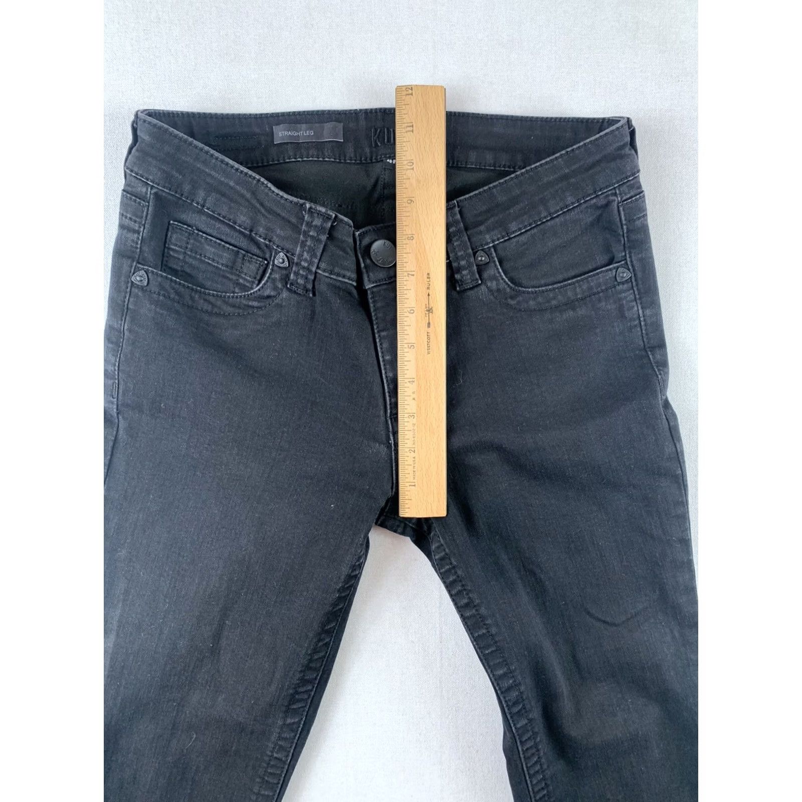 Vintage KUT from the Kloth Jeans Womens 4P Straight Leg Black Skinny Jeans Flat Lay 28X25 Pants Womens Jeans Regular Skinny Size 27" / US 4 / IT 40 - 4 Thumbnail