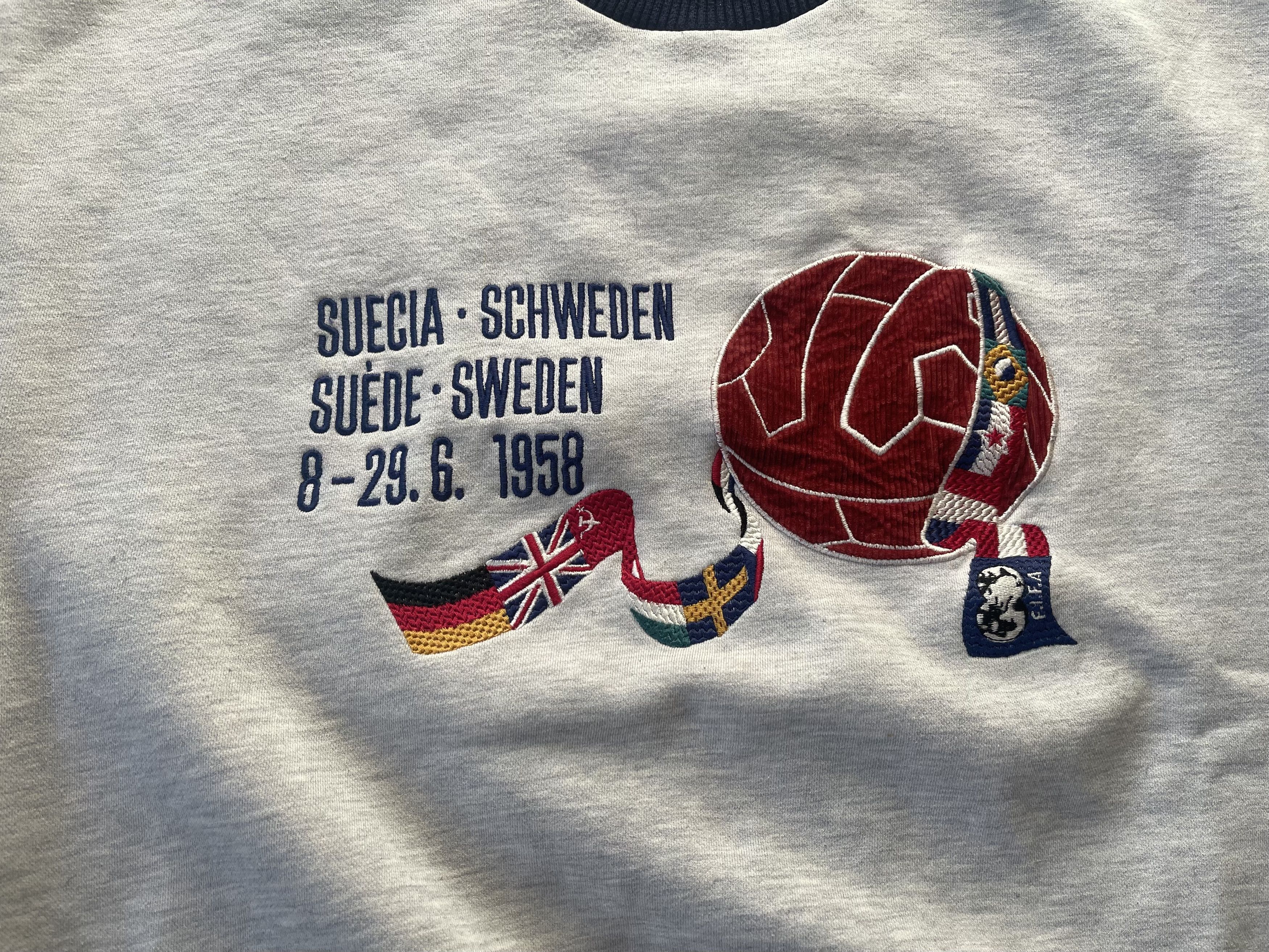 Adidas Adidas Sweatshirt Sweden 1958 FIFA World Cup Jules Rimet Size US L / EU 52-54 / 3 - 2 Thumbnail