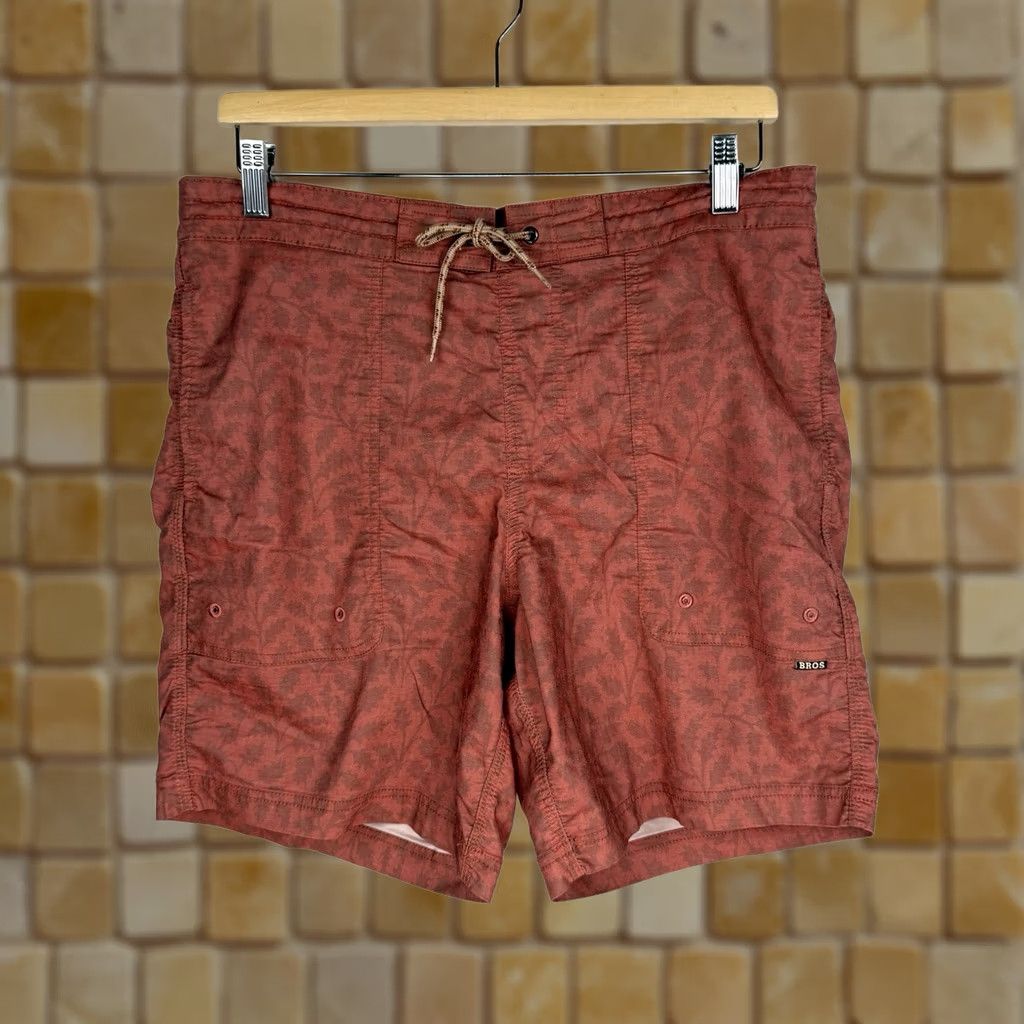 Howler Brothers Howler Brothers Board Shorts Men’s 32 Red Floral 7” Inseam 7” Size US 32 / EU 48 - 1 Thumbnail