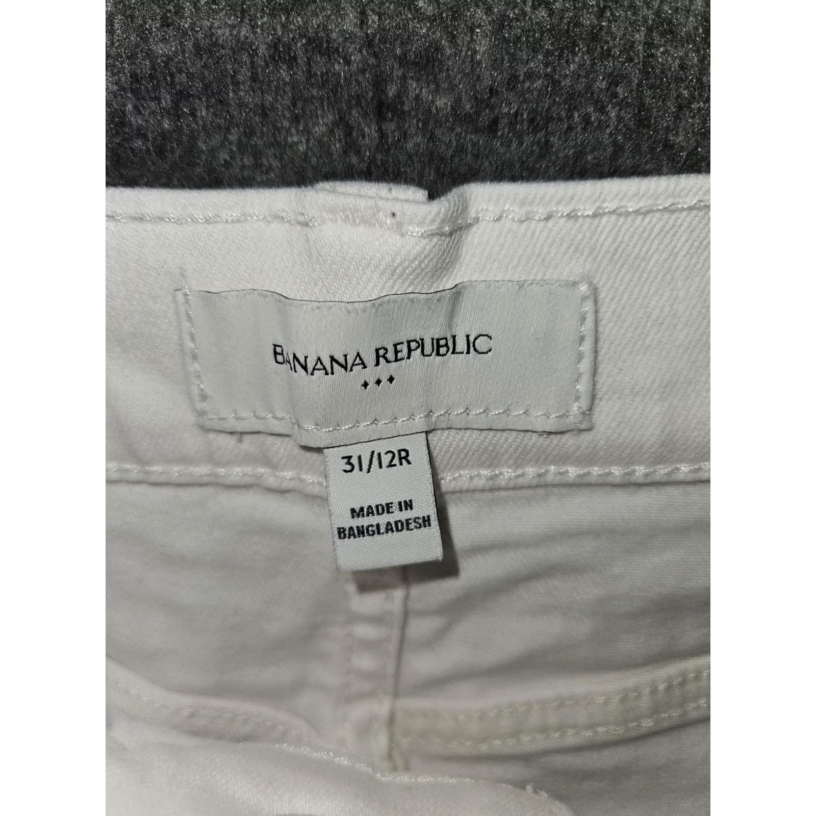 Banana Republic VINTAGE Ban Ana Republic Skirt Womens 12 White Denim Button Front Midi Stretch Casual Size 34" / US 12 / IT 48 - 2 Thumbnail