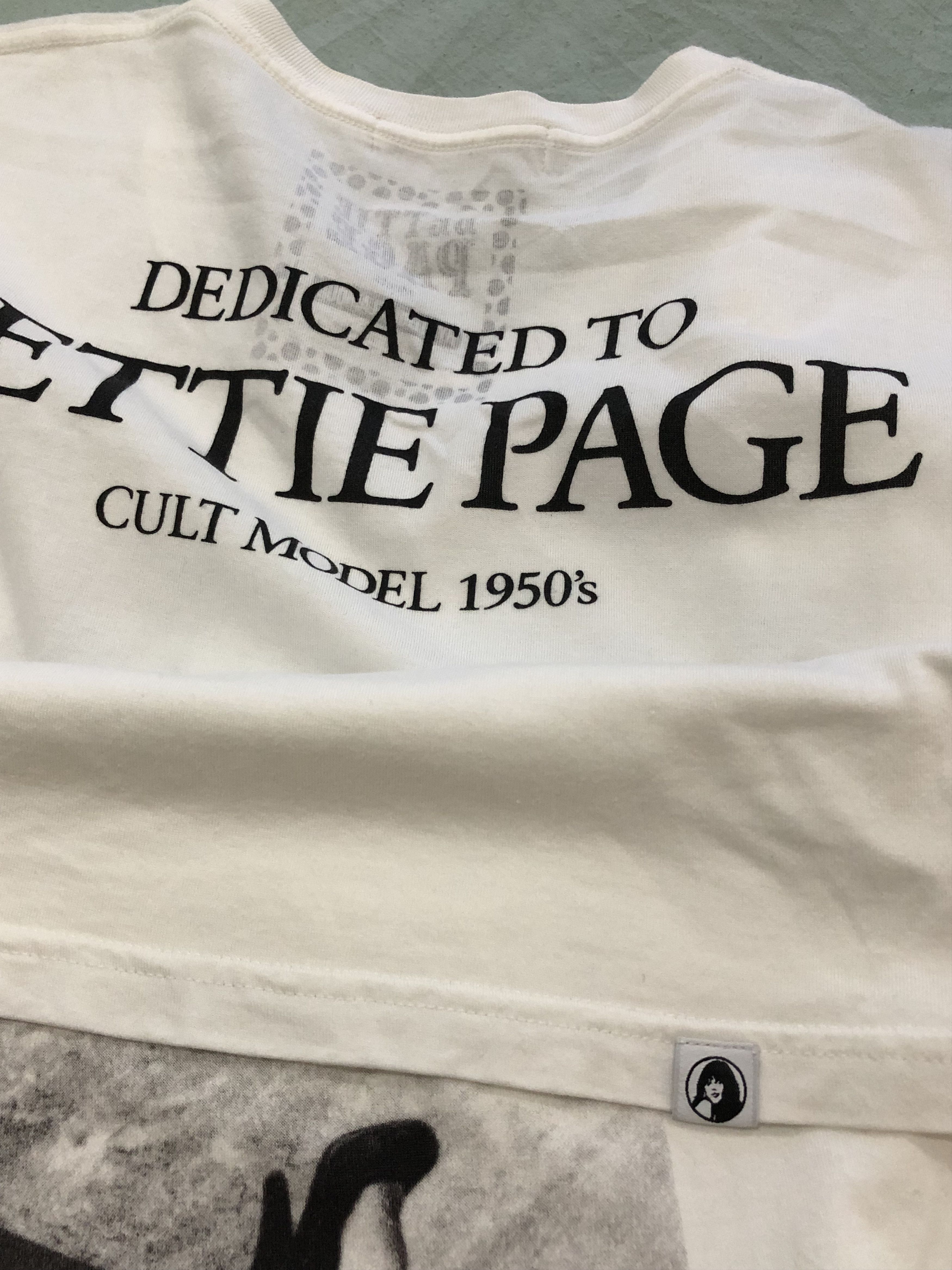 Designer × Hysteric Glamour × Japanese Brand Hysteric Glamour Bettie Page V-Neck Tee Size US M / EU 48-50 / 2 - 6 Thumbnail