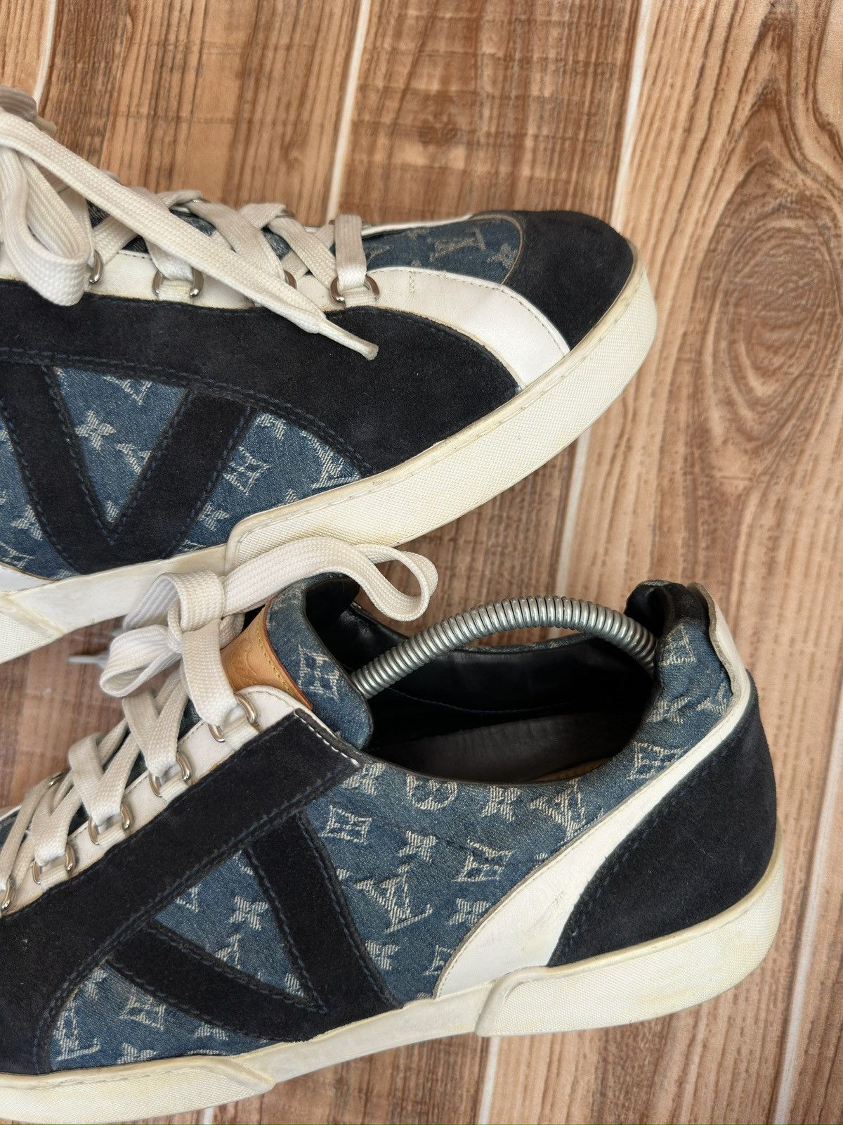 Louis Vuitton Louis Vuitton Rennes Blue Monogram Denim Sneaks Size US 10 / EU 43 - 11 Thumbnail