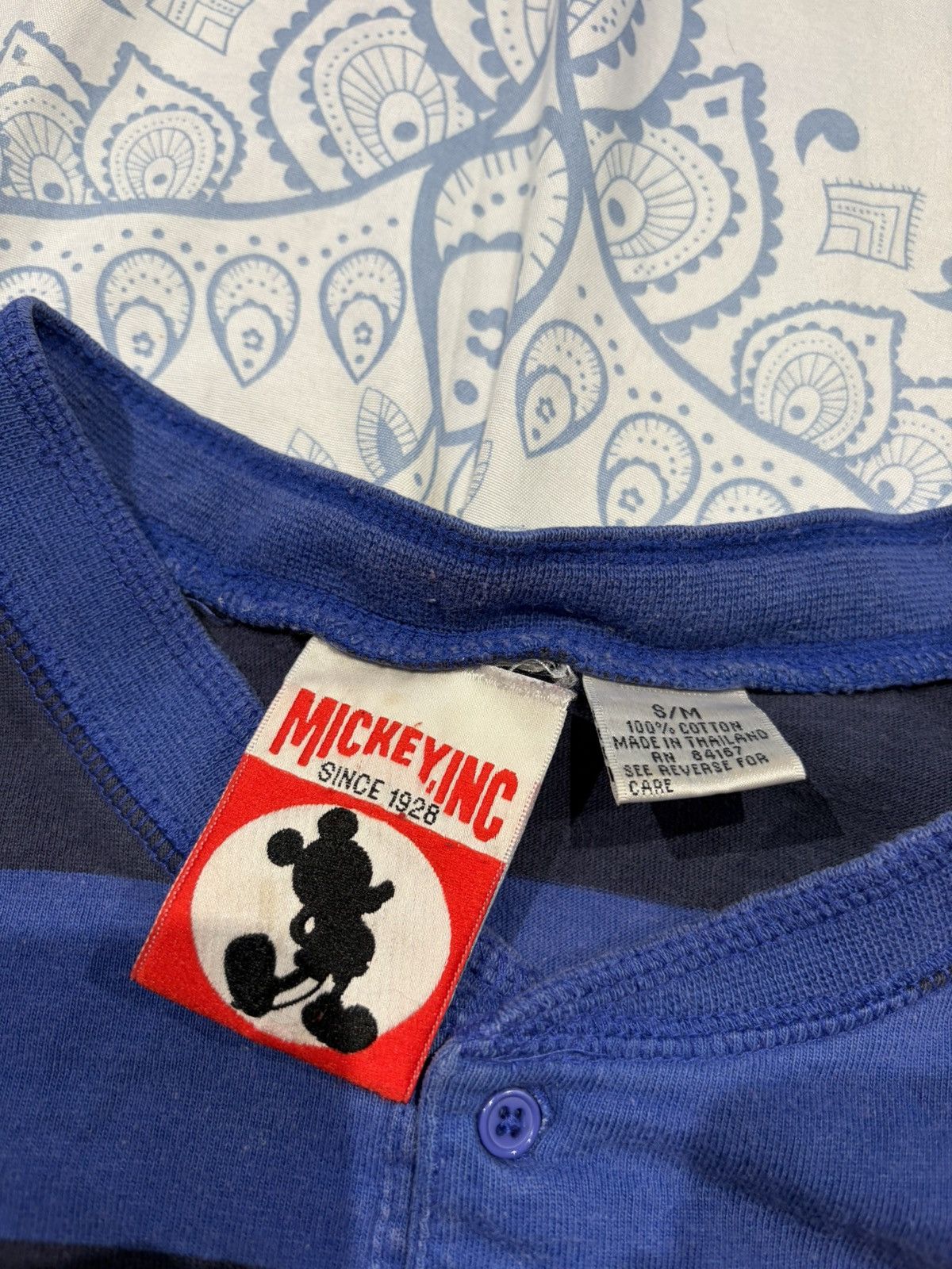 Disney Vintage Disney Long Sleeve Medium Size US M / EU 48-50 / 2 - 3 Thumbnail