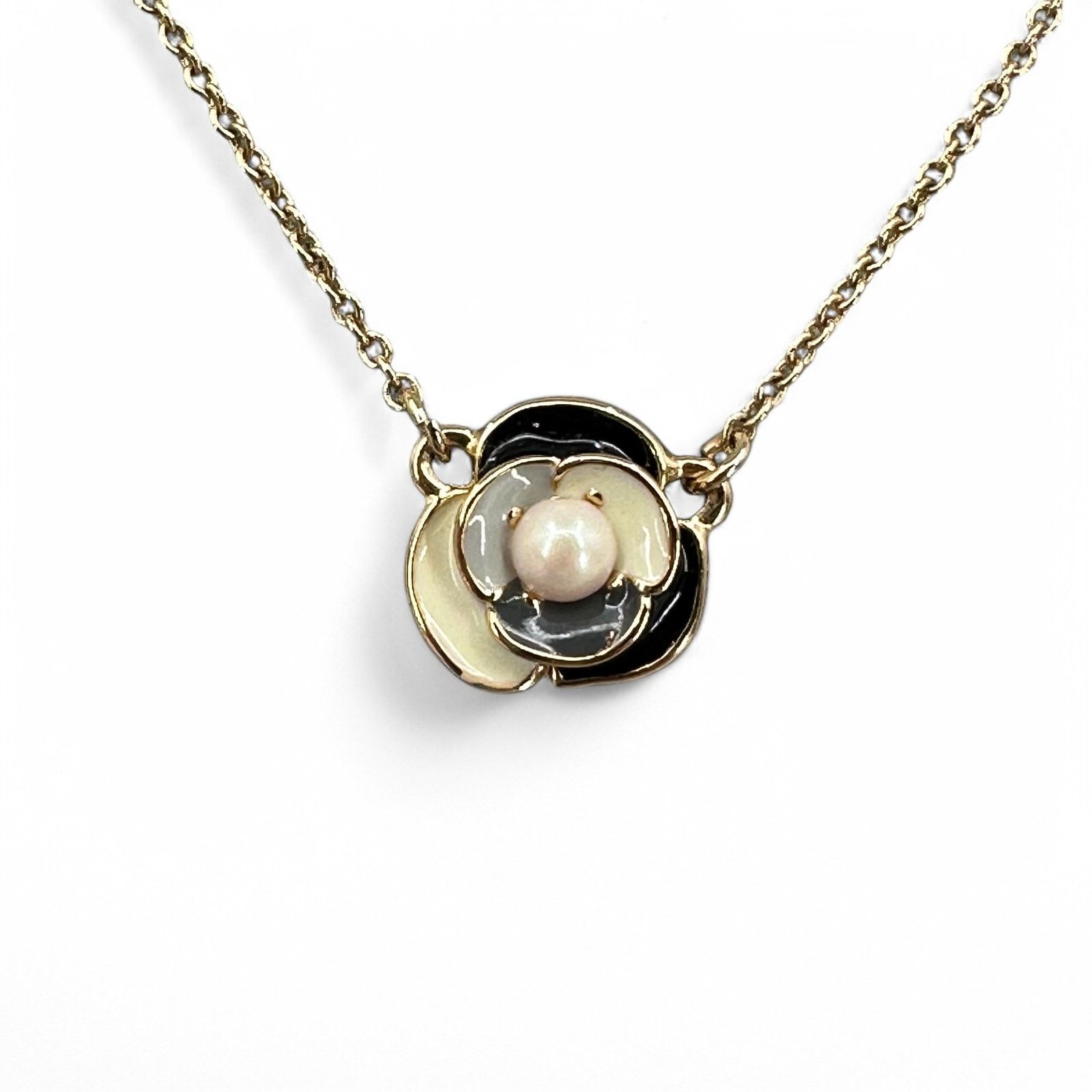 Kate Spade Kate Spade Deco Blossom Pendant Necklace 12k Gold Plated Size ONE SIZE - 1 Thumbnail