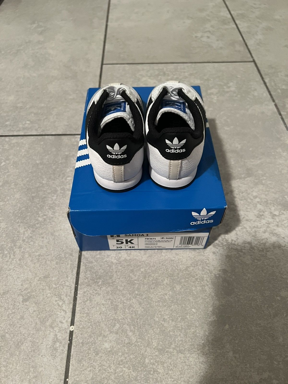 Adidas Adidas Toddler Samoa I ‘Cloud White/Core Black/Blue’ Size 5K Size US 5 / EU 37 - 4 Thumbnail