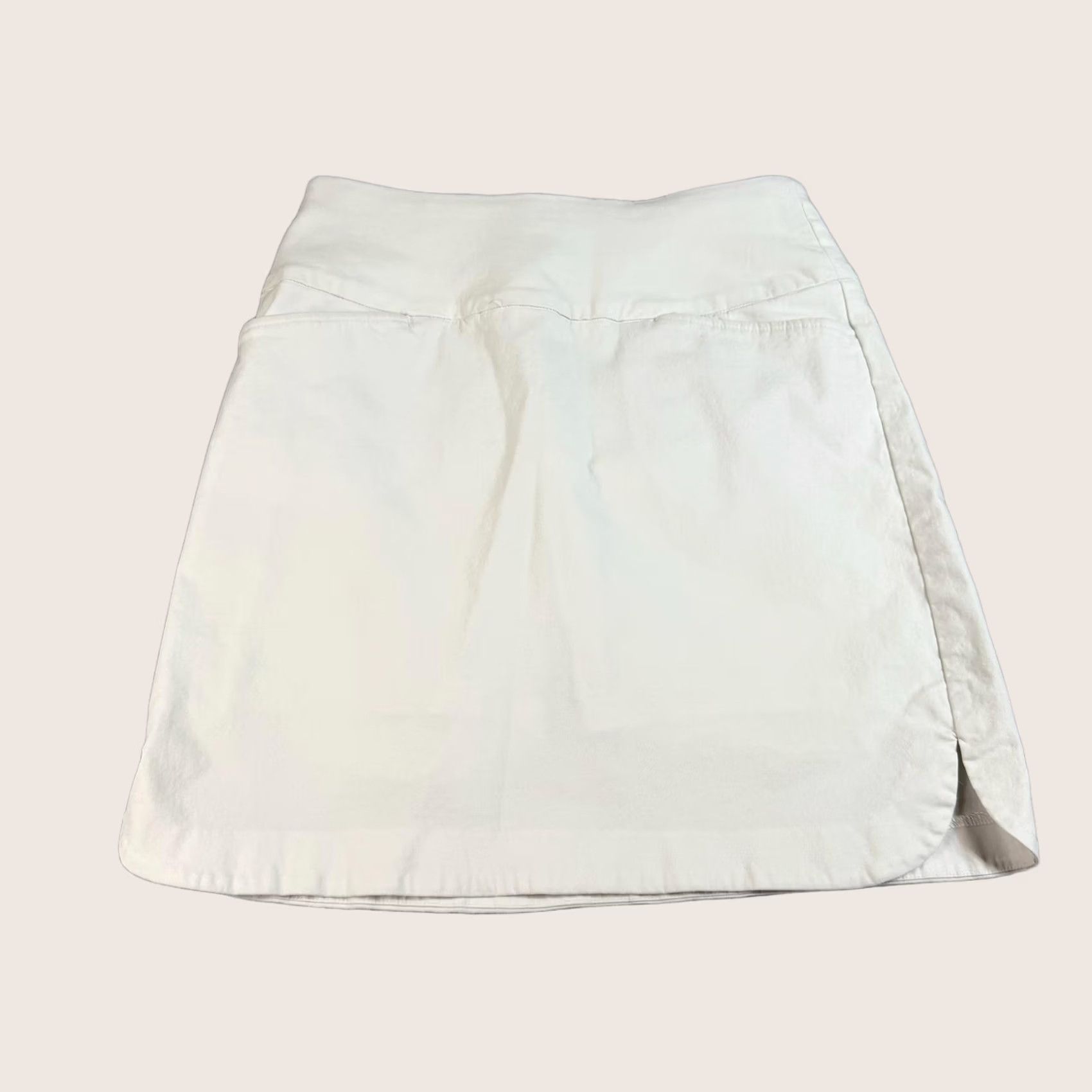 Vintage Swing Control Skort Women 4 White Golf Skirt Shorts Pockets Tennis Pickleball Shirt Female Athletic Outdoor Summer Activewear Women's Skort 4 White Size 27" / US 4 / IT 40 - 1 Thumbnail