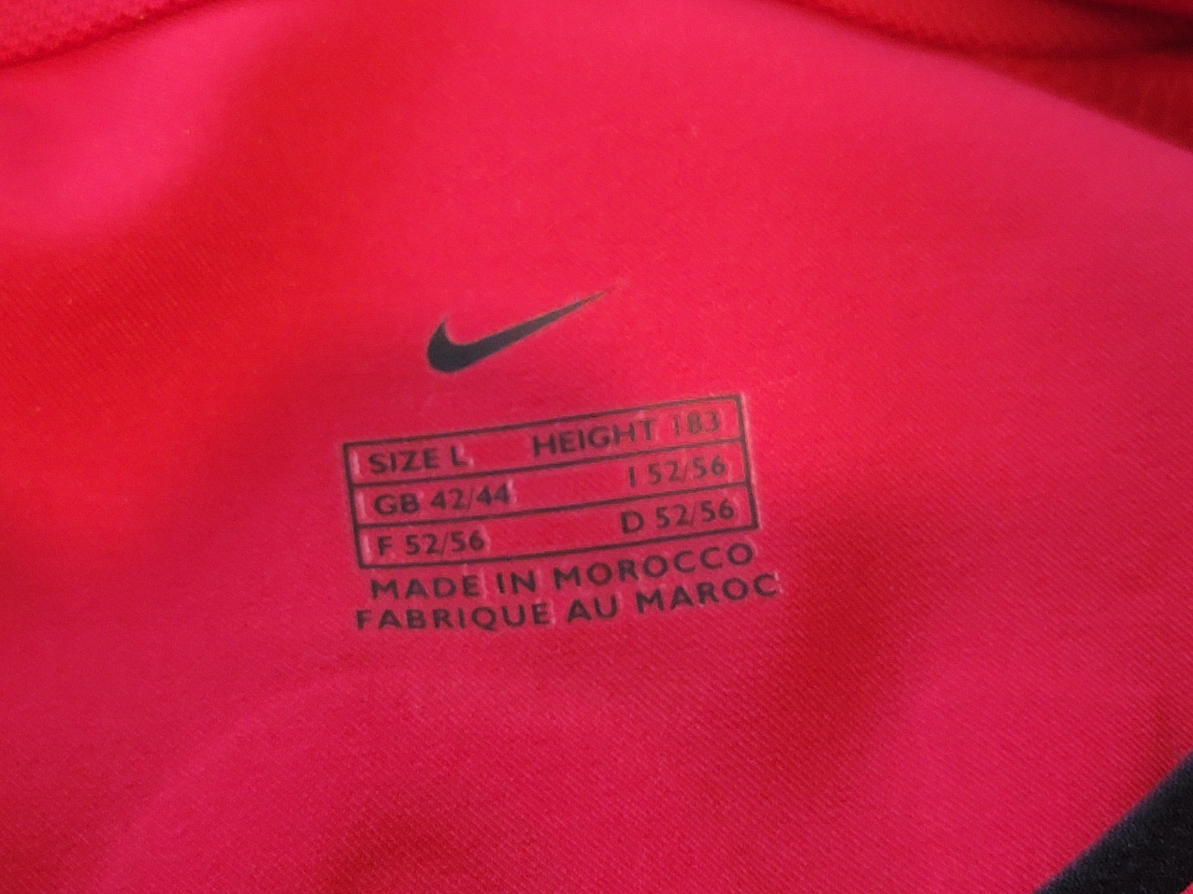Other Manchester United 2002 Home Jersey Scholes Full set BNWTL Size US L / EU 52-54 / 3 - 4 Thumbnail