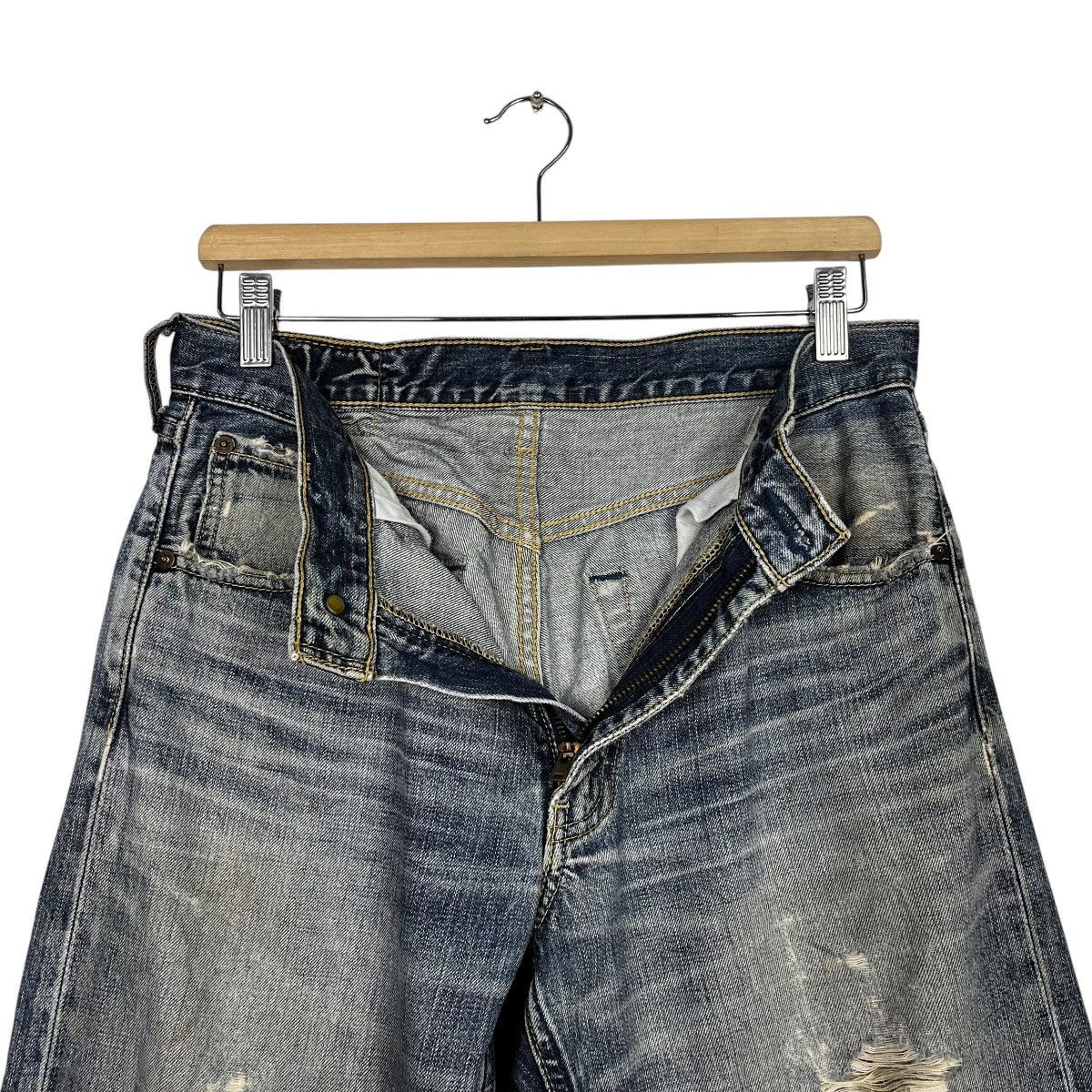 Levi's Vintage Y2k Levis Distressed denim Size US 30 / EU 46 - 15 Thumbnail