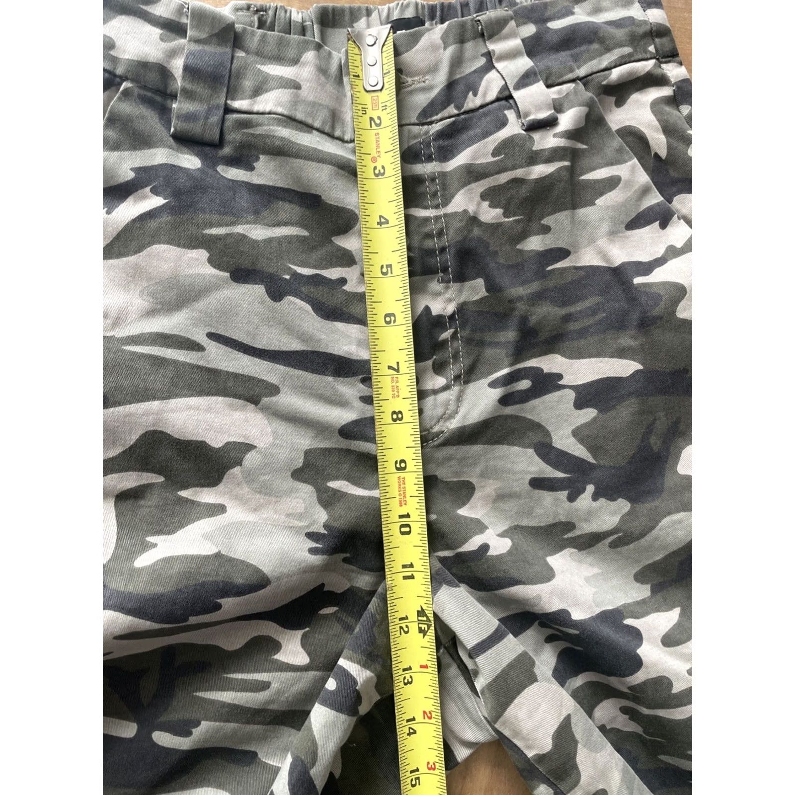 Urban Outfitters VINTAGE Urban Outfitters BDG Baggy Camo Pants Women's Medium Hi Rise Tapered Army Grunge Size 32" / US 10 / IT 46 - 7 Thumbnail