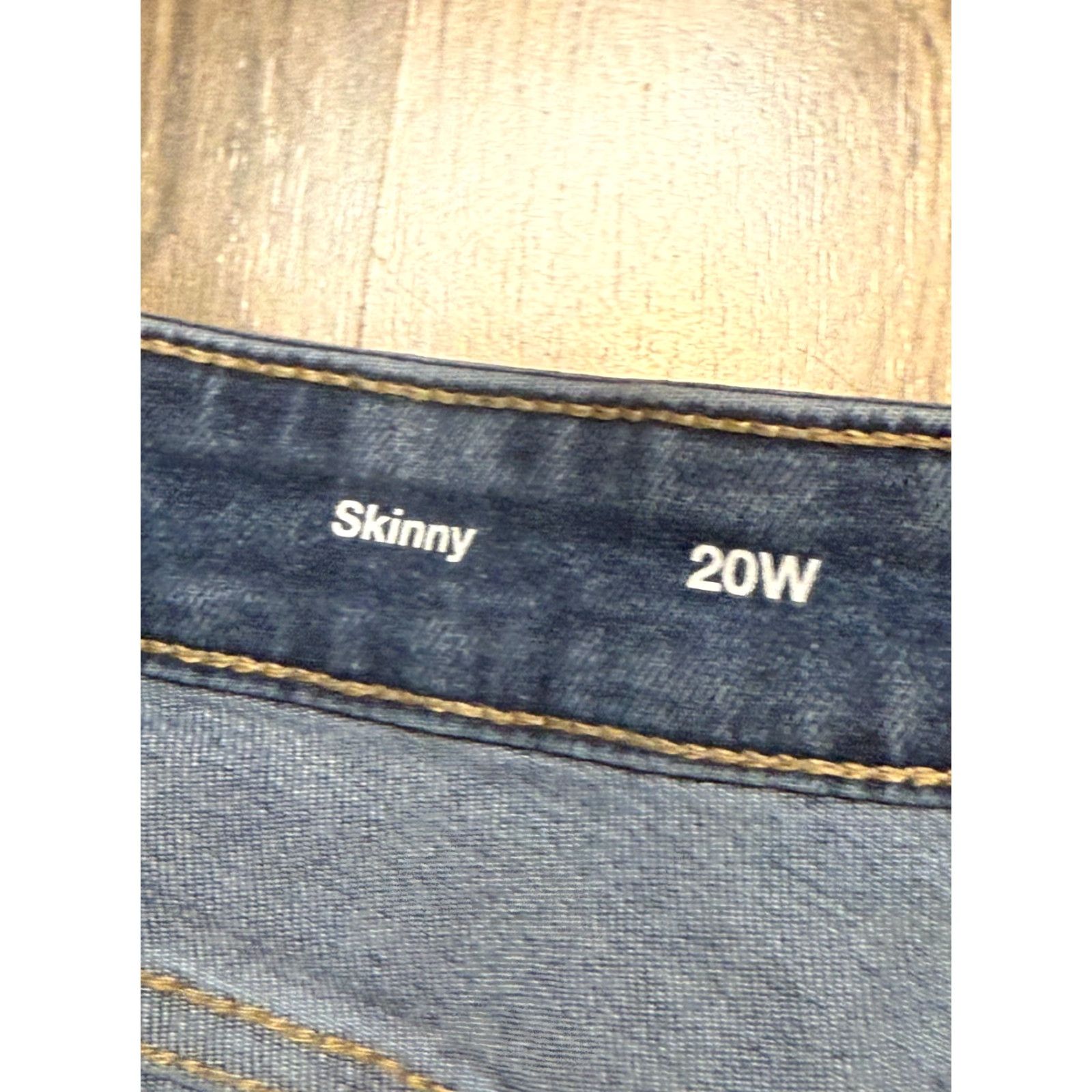 Vintage Sonoma Jeans Women's 20W Blue Denim Skinny High Rise Jeans Women's Plus Size 20W Blue Denim Stretch 5-Pocket Inseam 27in Facial Notes: none Size 42" / US 20 - 4 Thumbnail