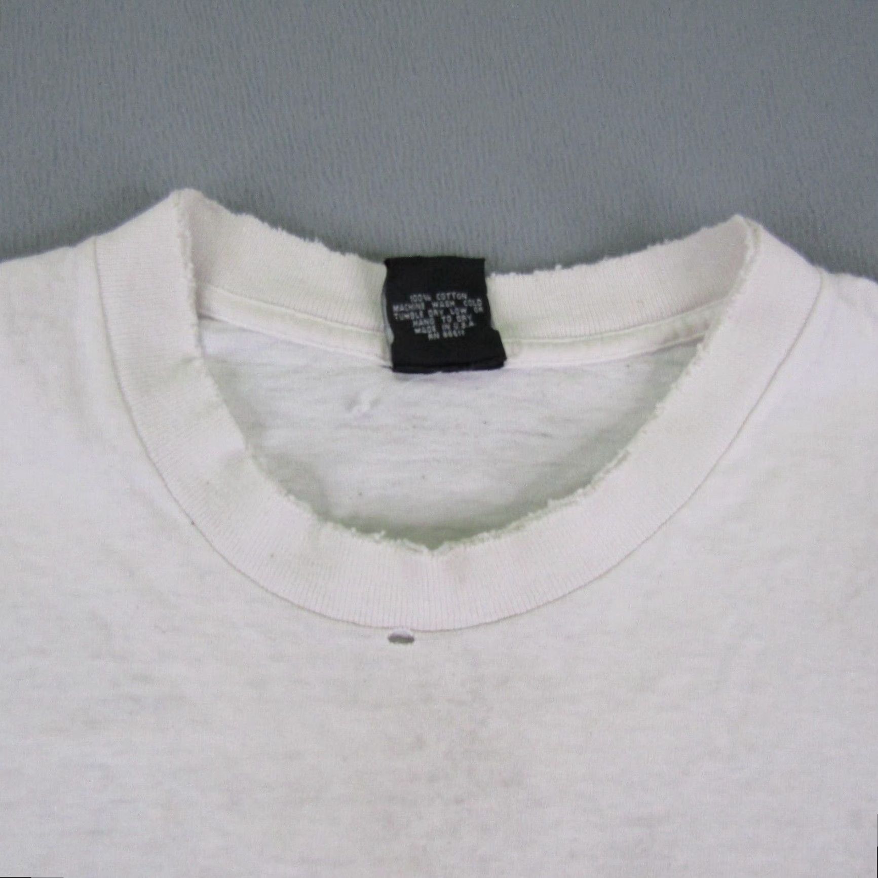 No Fear VINTAGE No Fear Shirt Mens XL White Single Stitch Distressed 90s Tee Shirt Mens XL White 90s Grunge Outdoors Corps? Size US XL / EU 56 / 4 - 2 Thumbnail