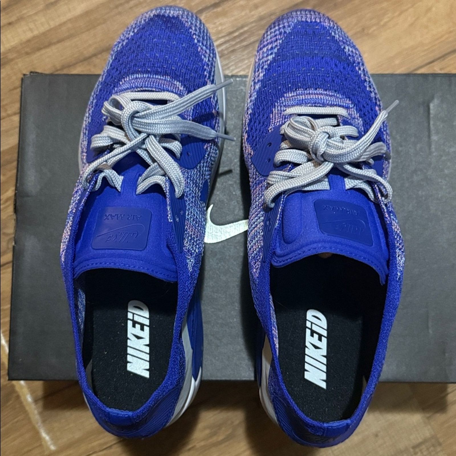 Nike 2017 Nike ID Air Max 90 Flyknit Size US 11 / EU 44 - 3 Thumbnail