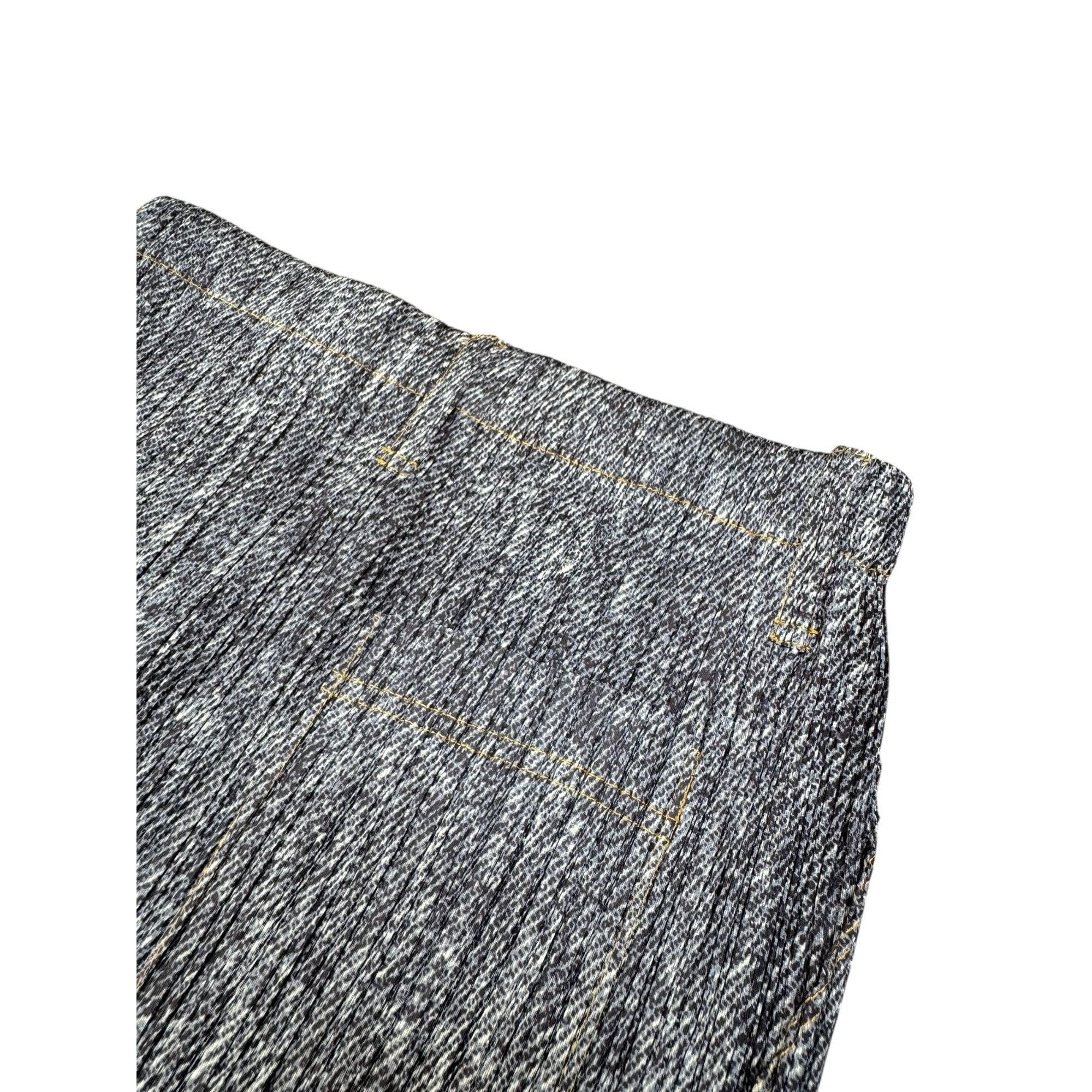 Issey Miyake Navy Blue Trompe l’oeil Denim Skirt Size 26" / US 2 / IT 38 - 3 Thumbnail