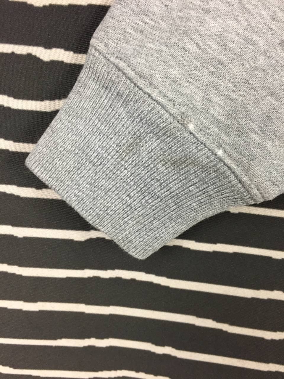 Gap GAP Kids Small Logo Full Zip Authentic Sweatshirt Size 4 Size US XXS / EU 40 - 13 Thumbnail