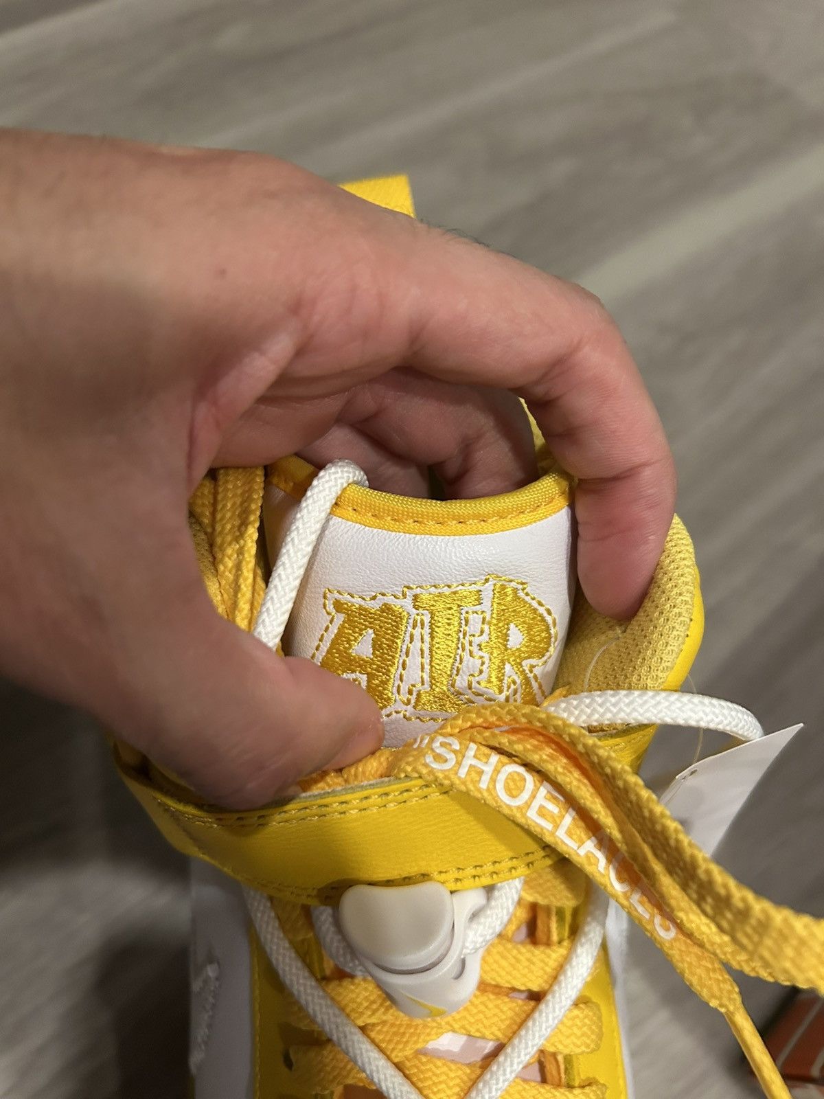 Off-White X Air Force 1 Mid SP Varsity Maize Size 12