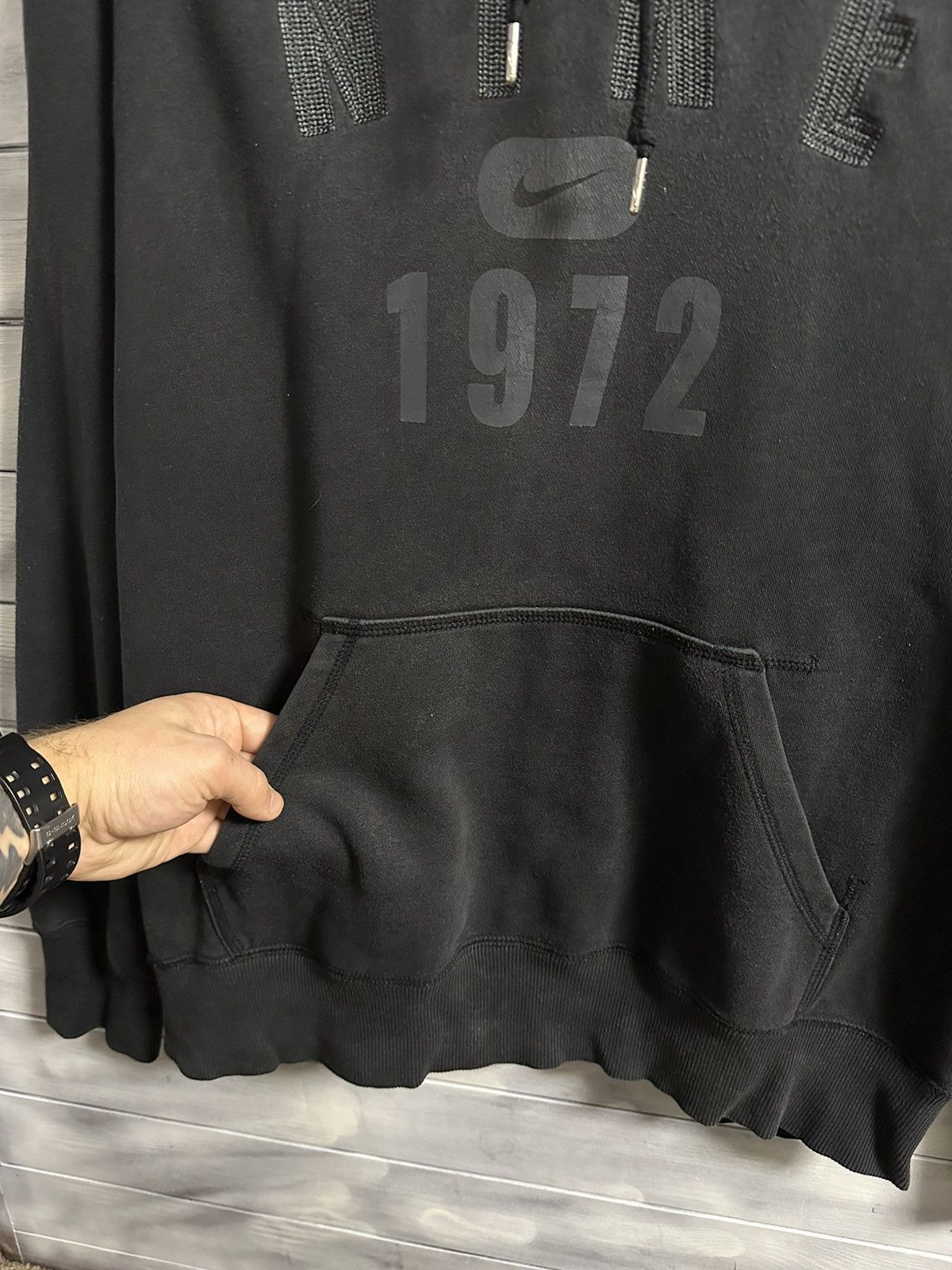 Nike Rare Vintage Hoodie Nike Small Swoosh Centr Logo Drill. Size US XL / EU 56 / 4 - 5 Thumbnail